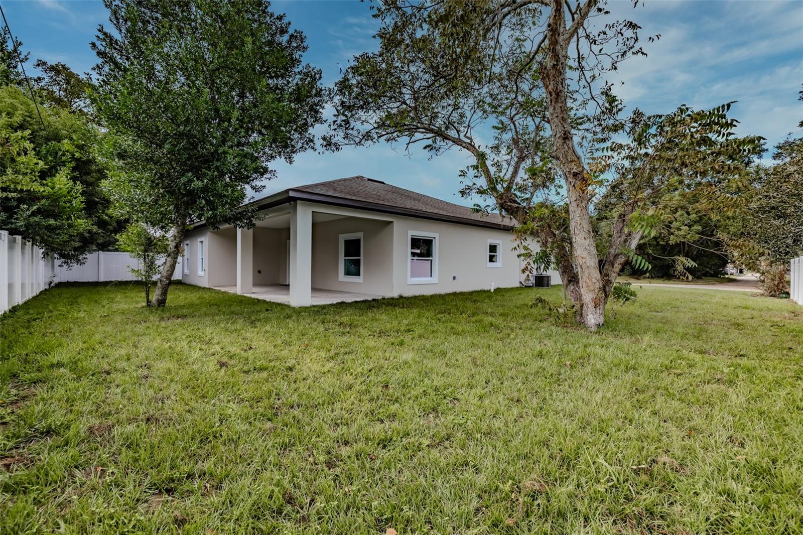 Image 37 of 42 For 7134 Maclura Drive