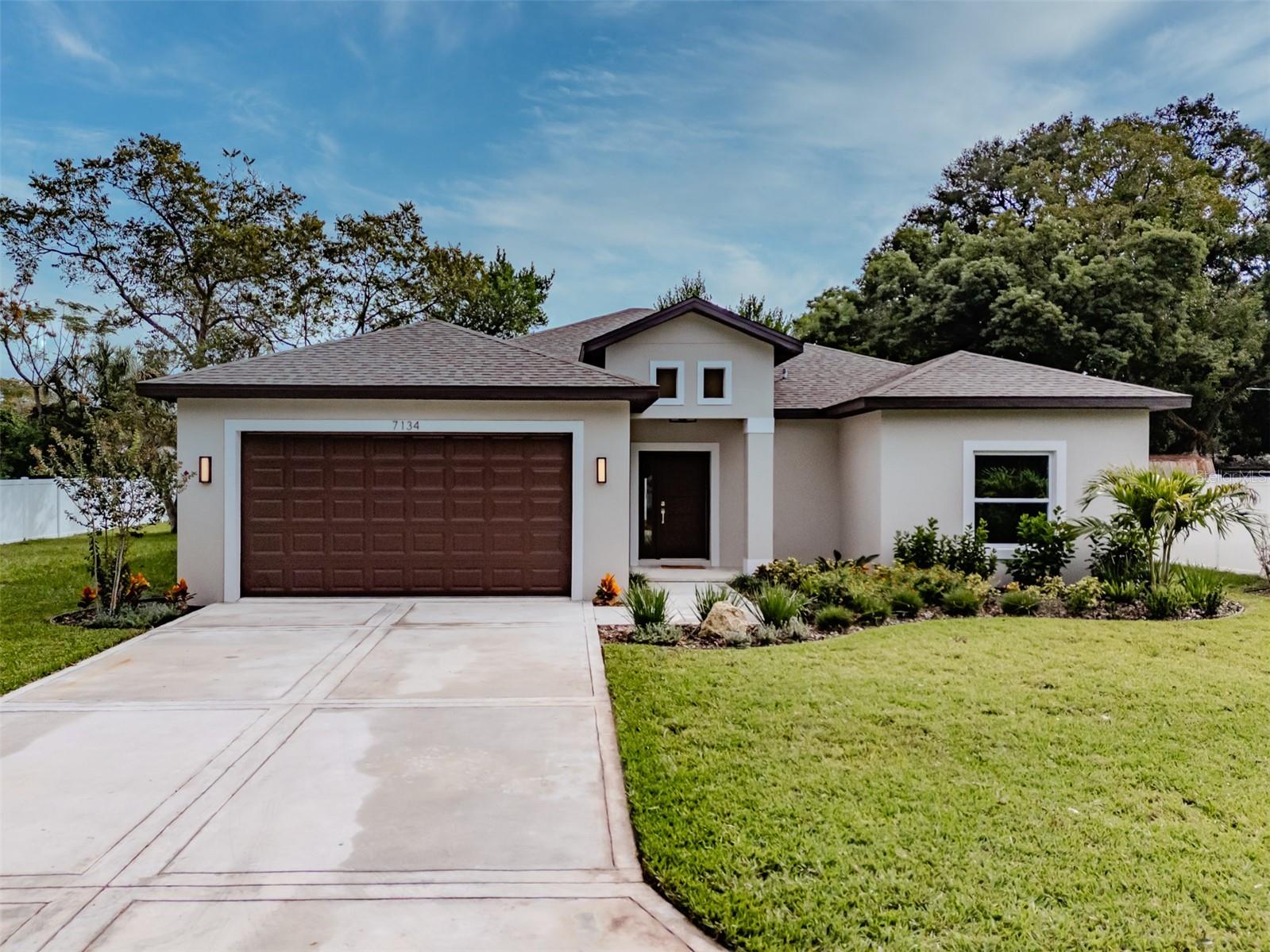 Image 39 of 42 For 7134 Maclura Drive