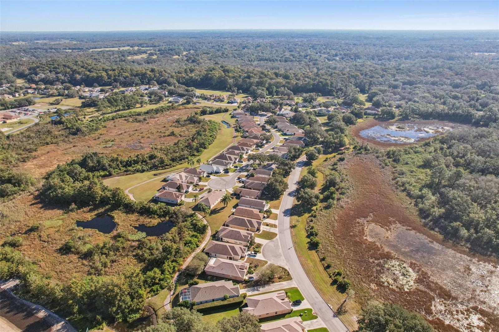 Listing photo id 16 for 12347 Quail Ridge Drive