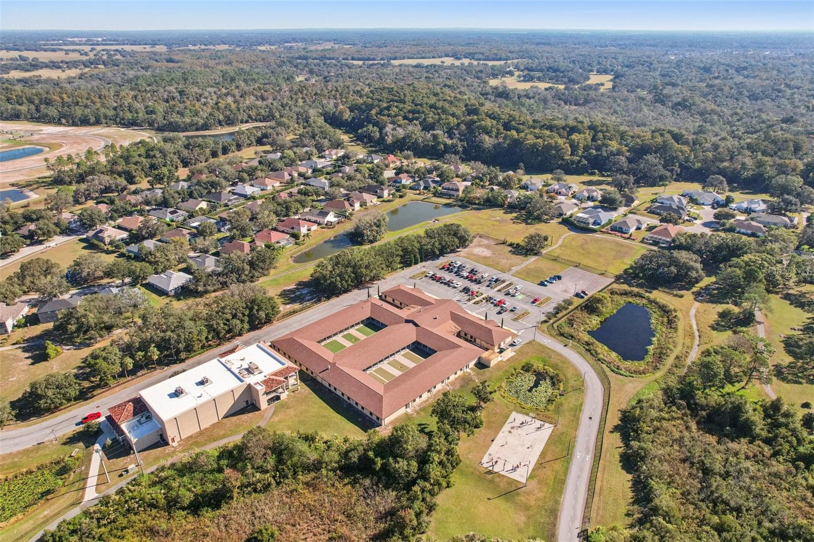 Listing photo id 18 for 12347 Quail Ridge Drive