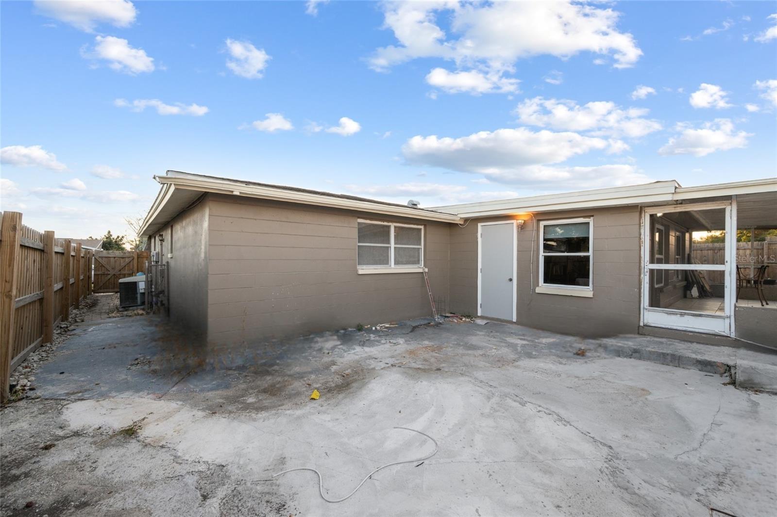 Image 26 of 28 For 5633 Andrea Drive