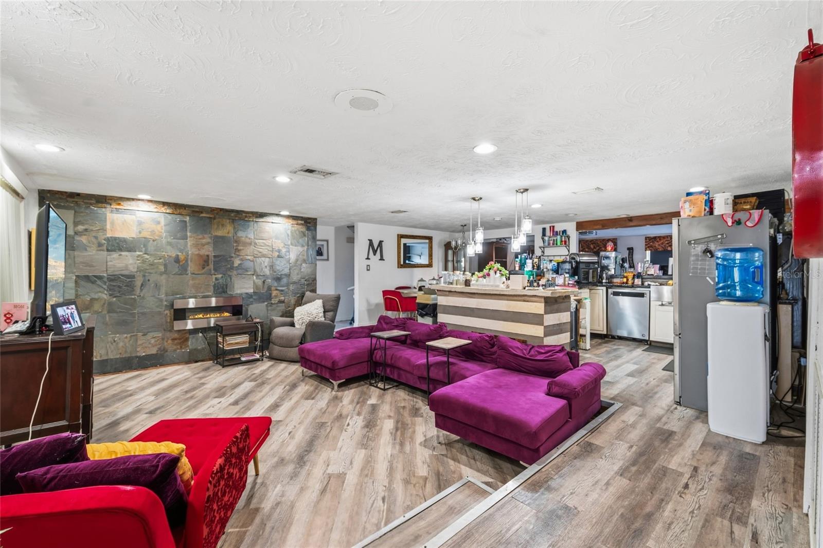 Image 8 of 28 For 5633 Andrea Drive