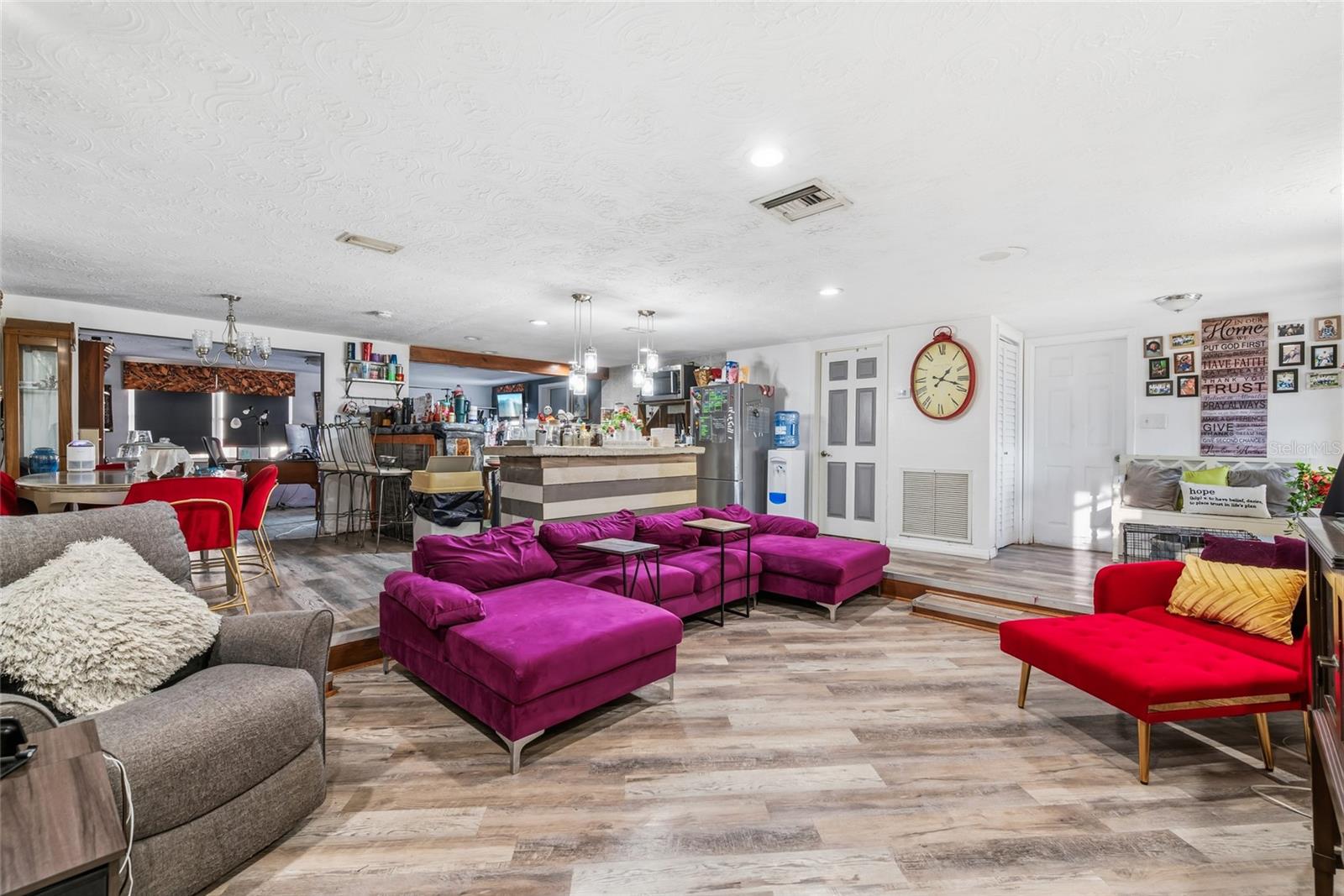 Image 9 of 28 For 5633 Andrea Drive