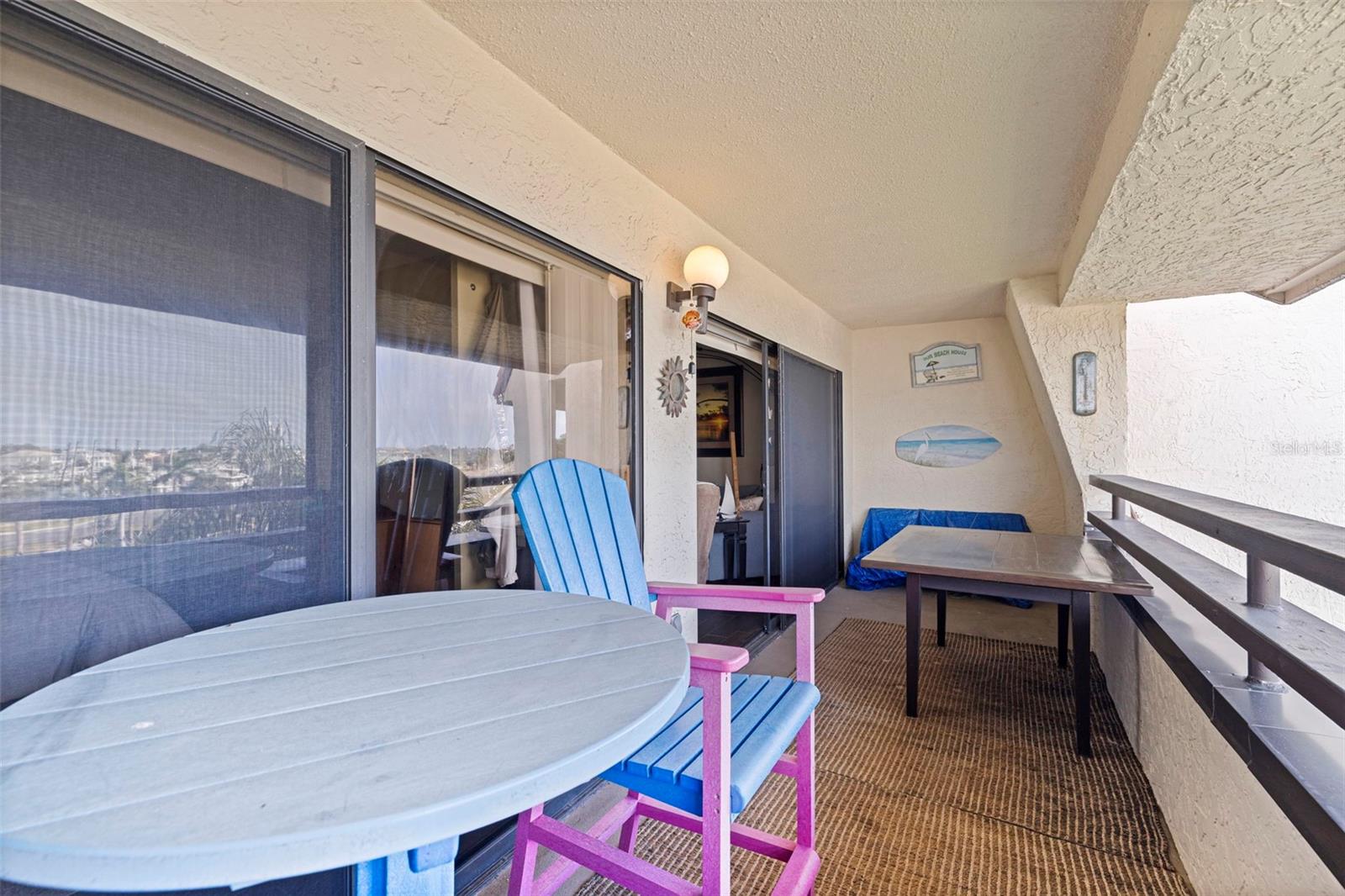 Image 23 of 36 For 106 1st Street E 315