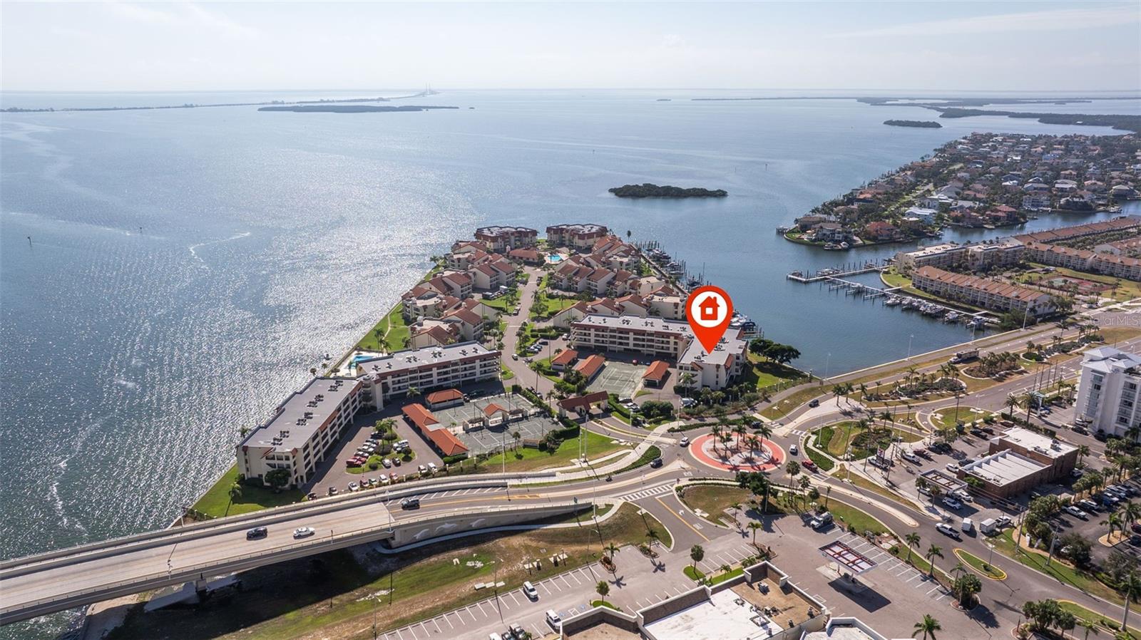 Image 31 of 36 For 106 1st Street E 315