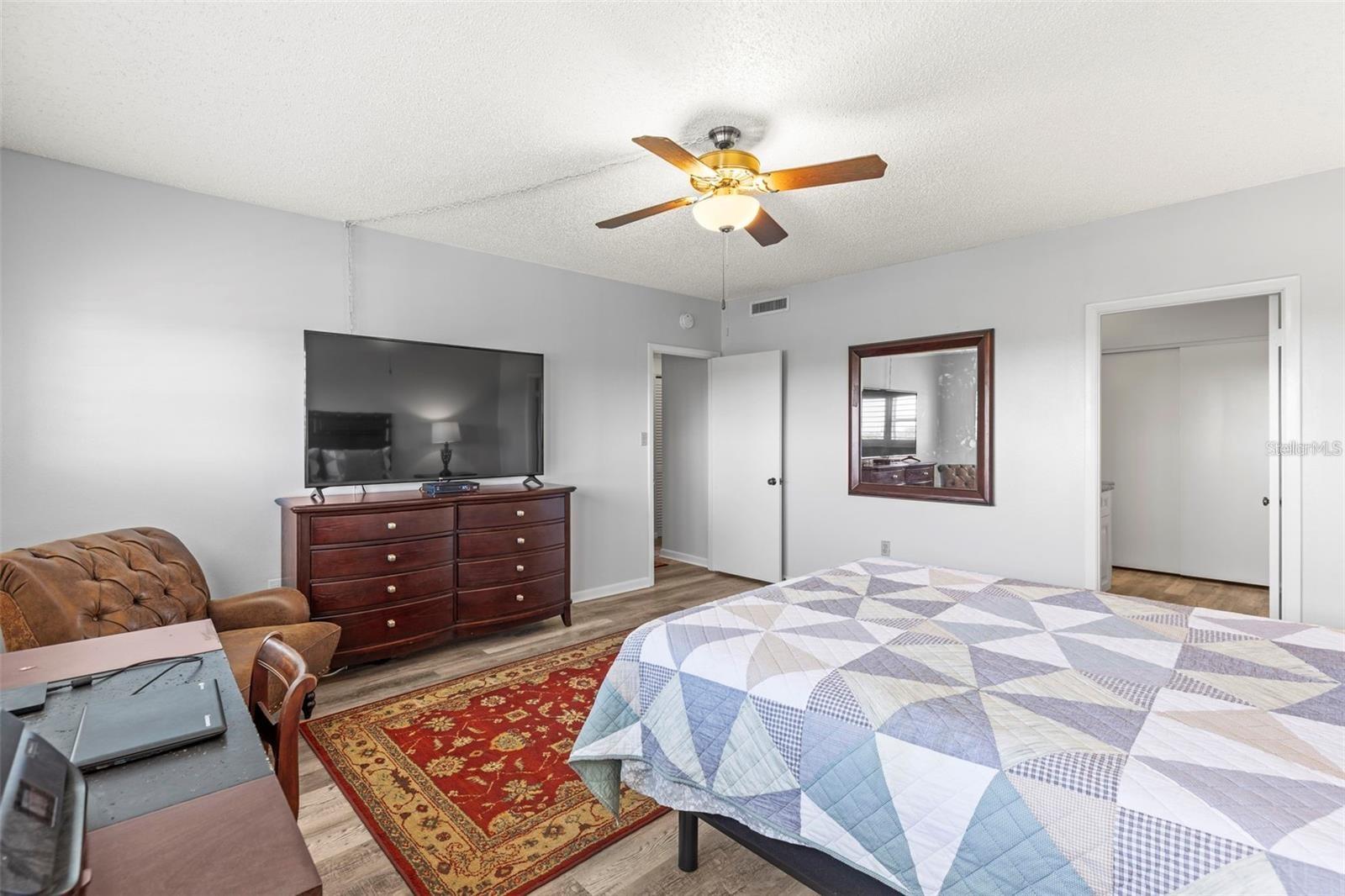 Image 10 of 19 For 30 Turner Street 704