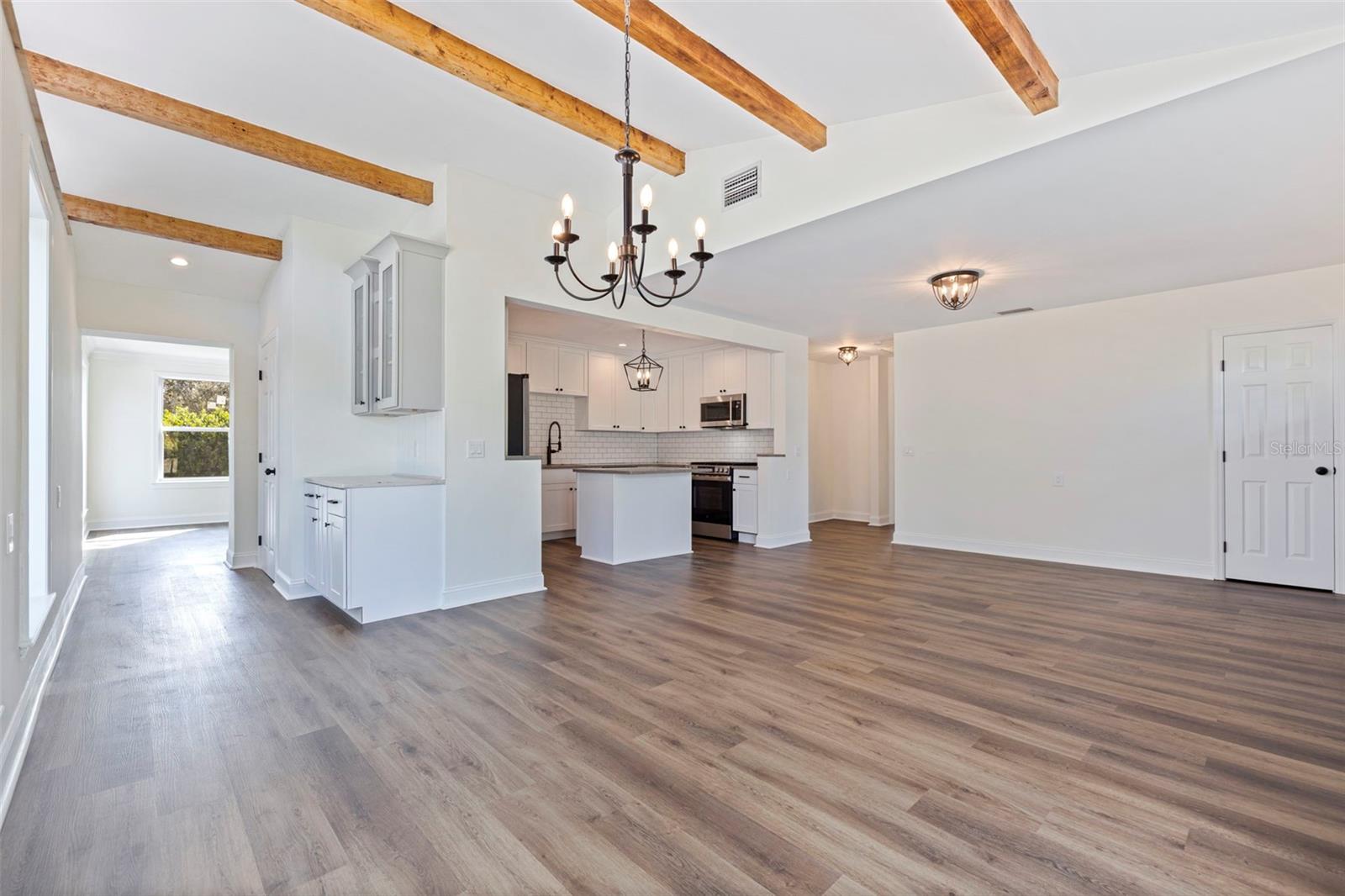 Image 22 of 58 For 100 82nd Avenue N