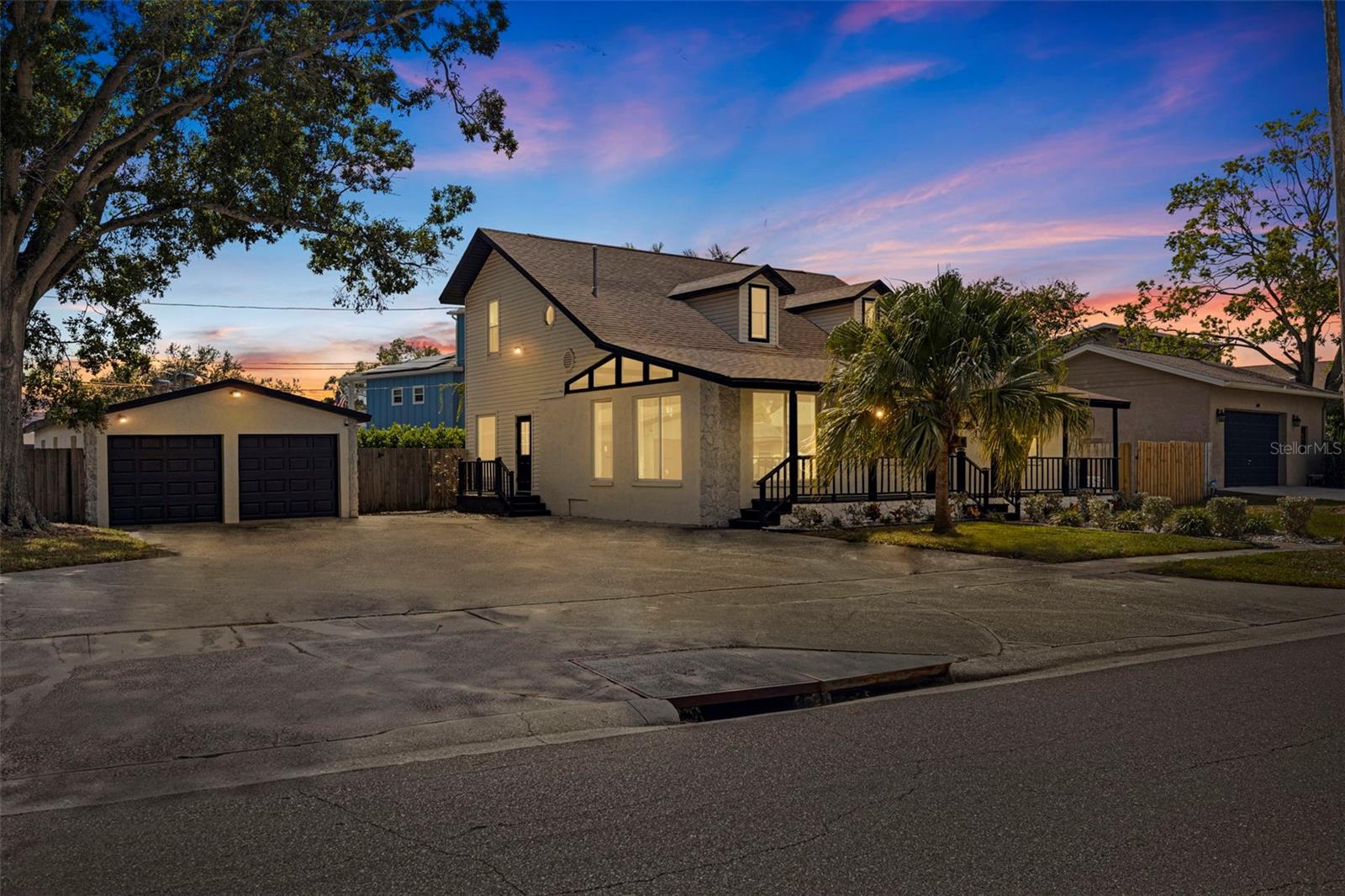 Image 3 of 58 For 100 82nd Avenue N