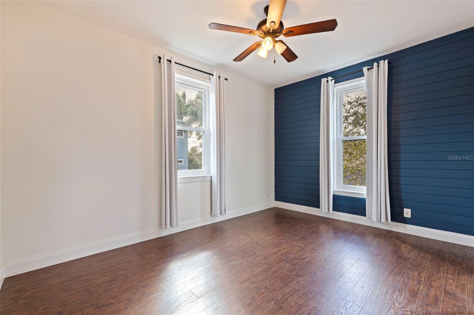 Image 41 of 58 For 100 82nd Avenue N