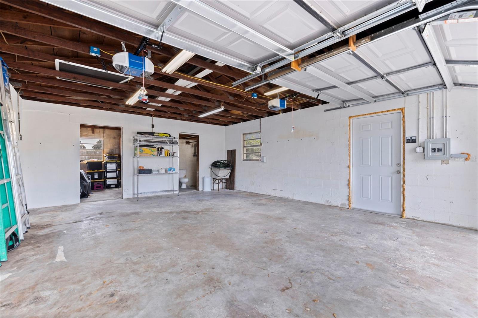 Image 47 of 58 For 100 82nd Avenue N