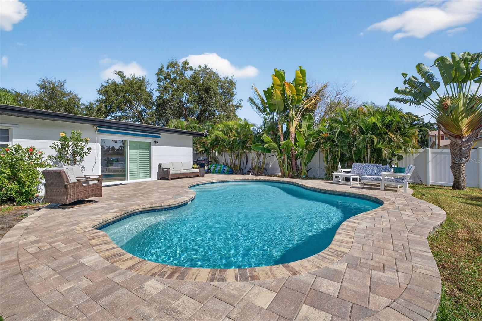 Image 2 of 42 For 336 87th Avenue Ne