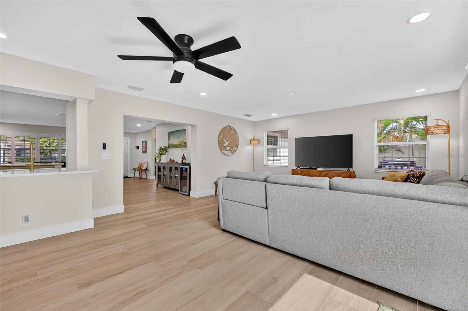 Image 22 of 42 For 336 87th Avenue Ne