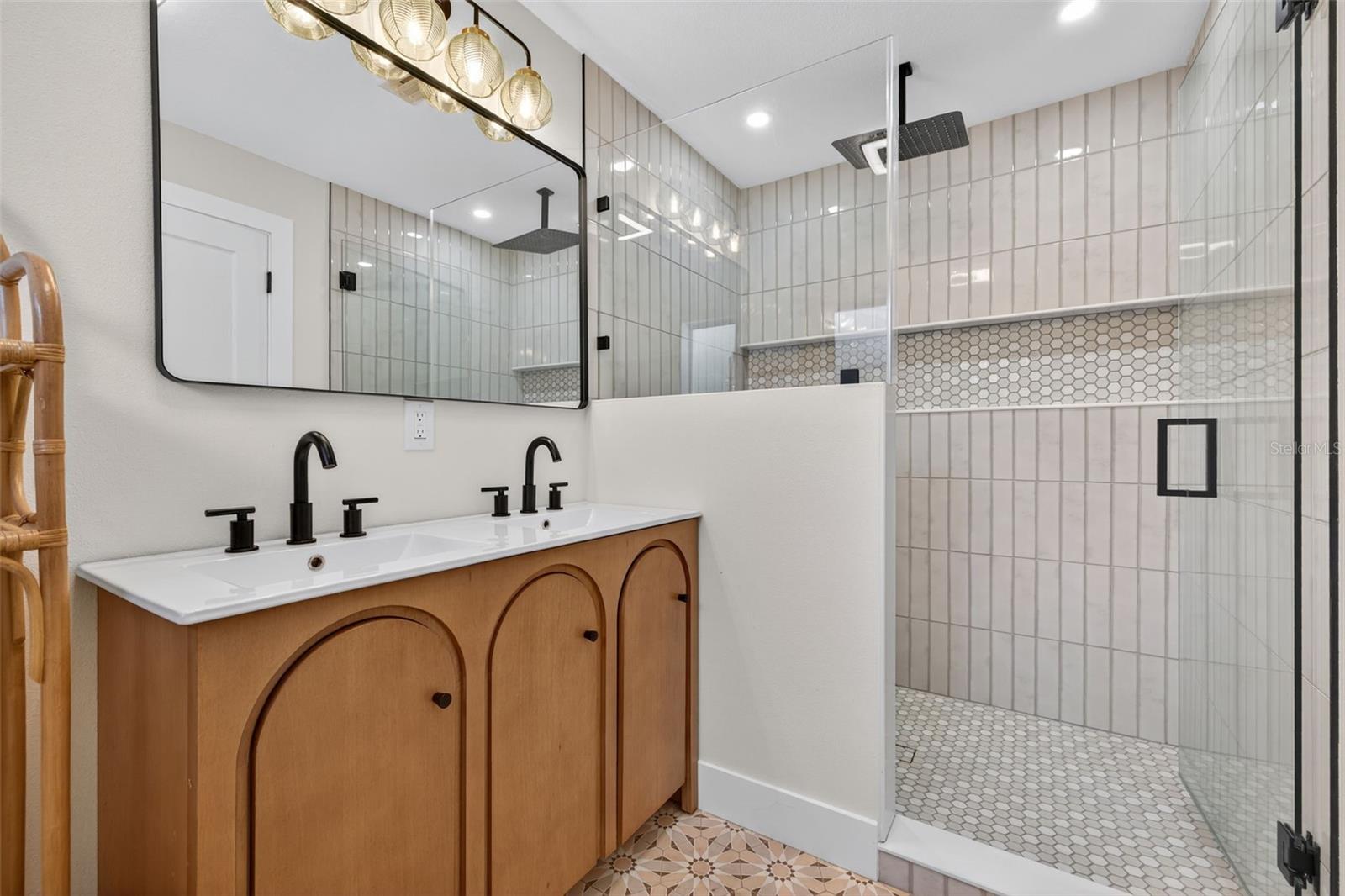 Image 25 of 42 For 336 87th Avenue Ne