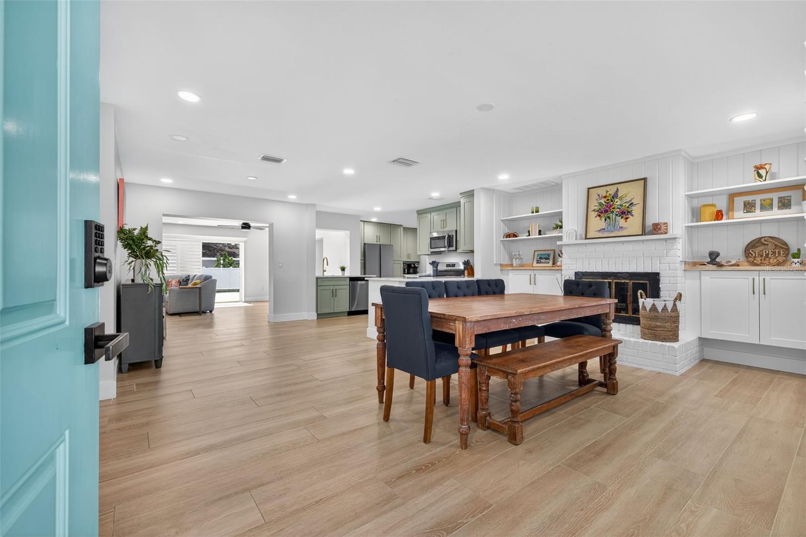 Image 7 of 42 For 336 87th Avenue Ne