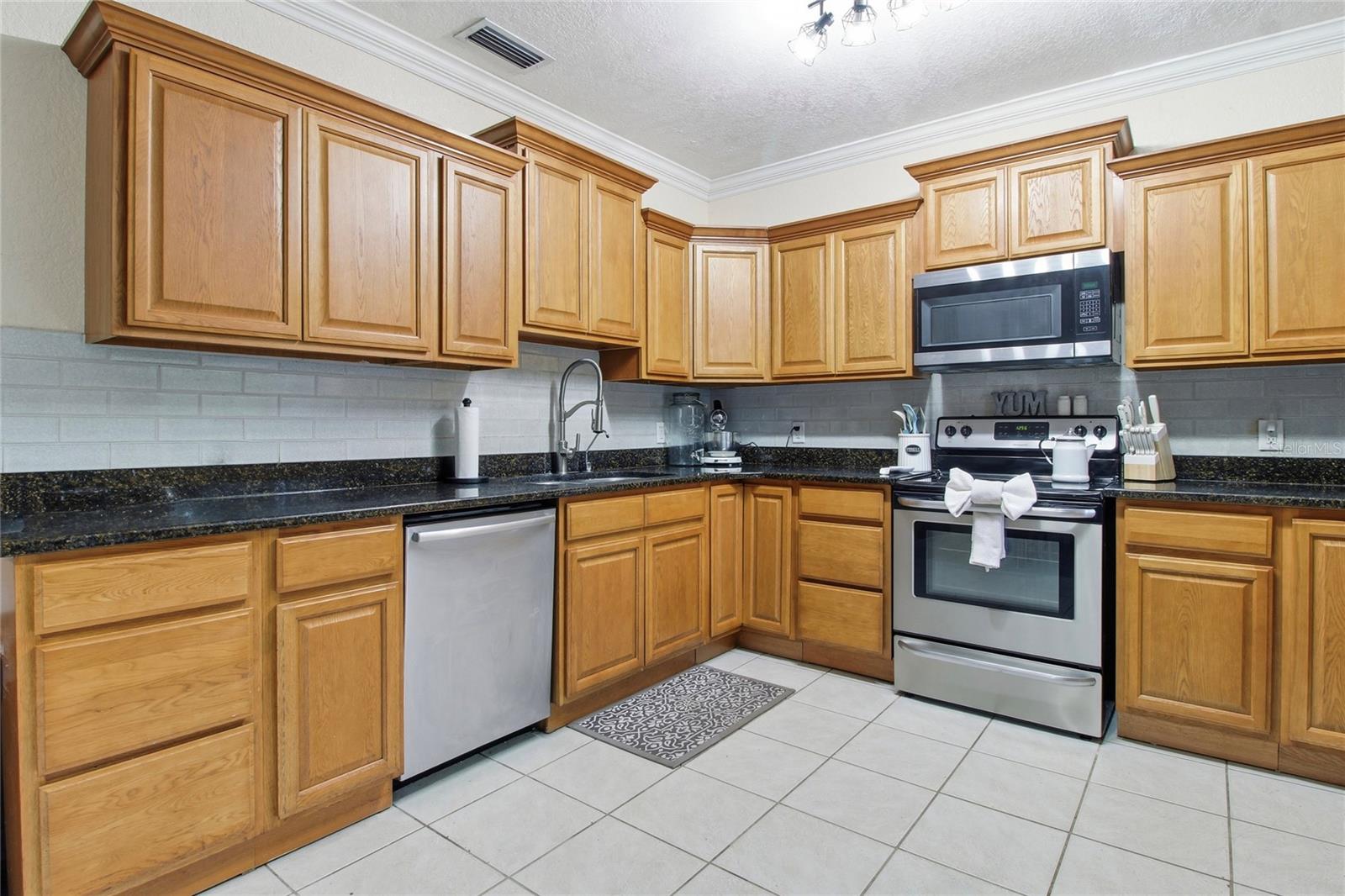 Image 11 of 37 For 4210 Mossy Oak Drive