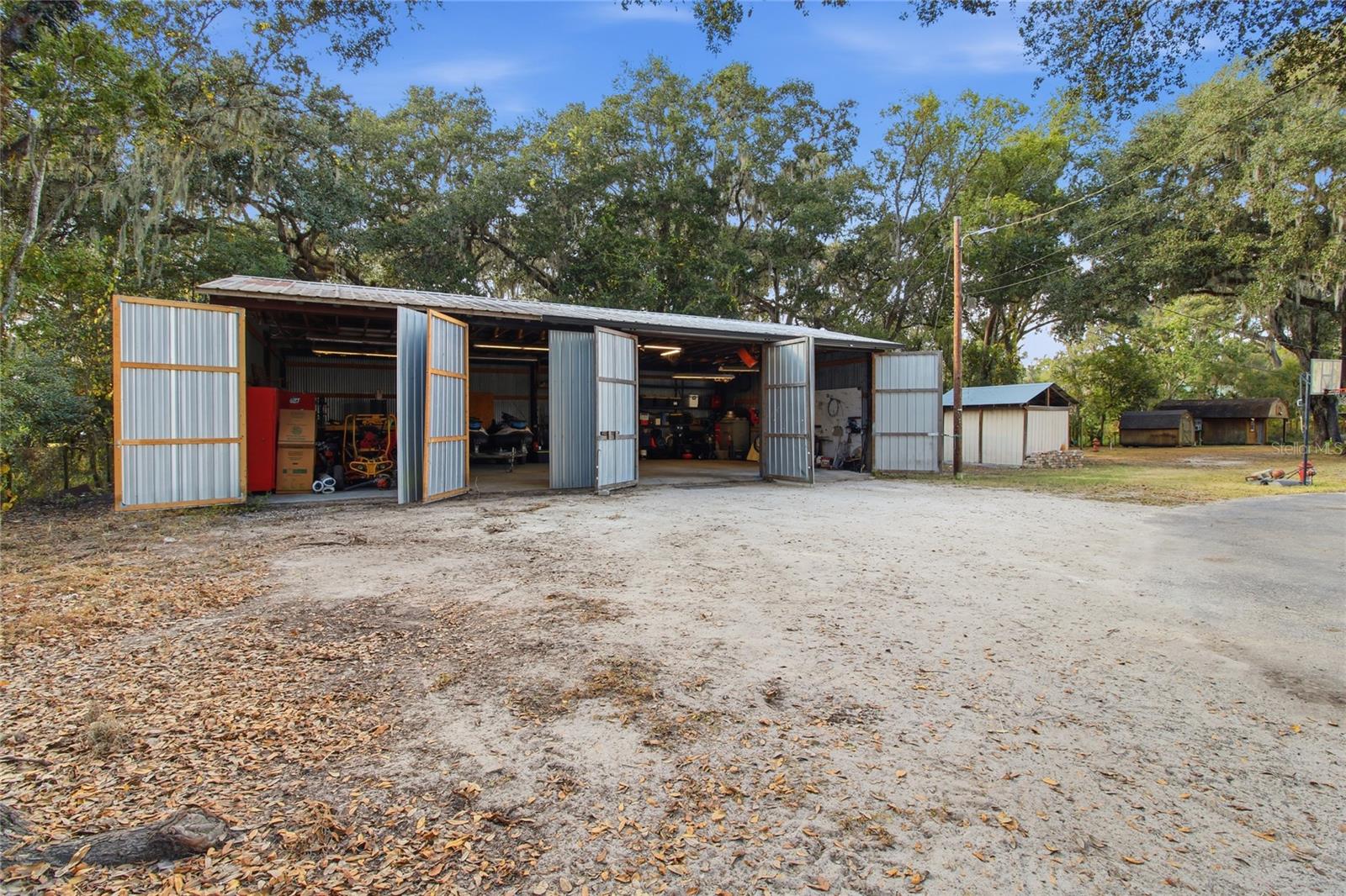 Image 27 of 37 For 4210 Mossy Oak Drive