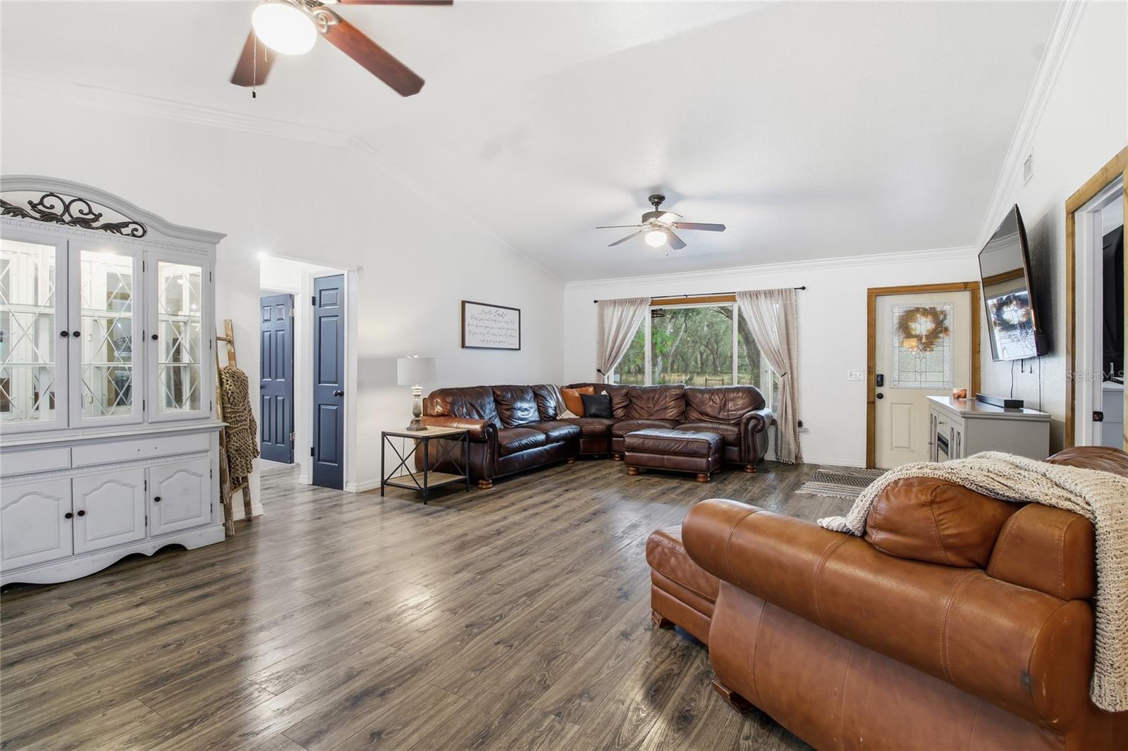 Image 4 of 37 For 4210 Mossy Oak Drive