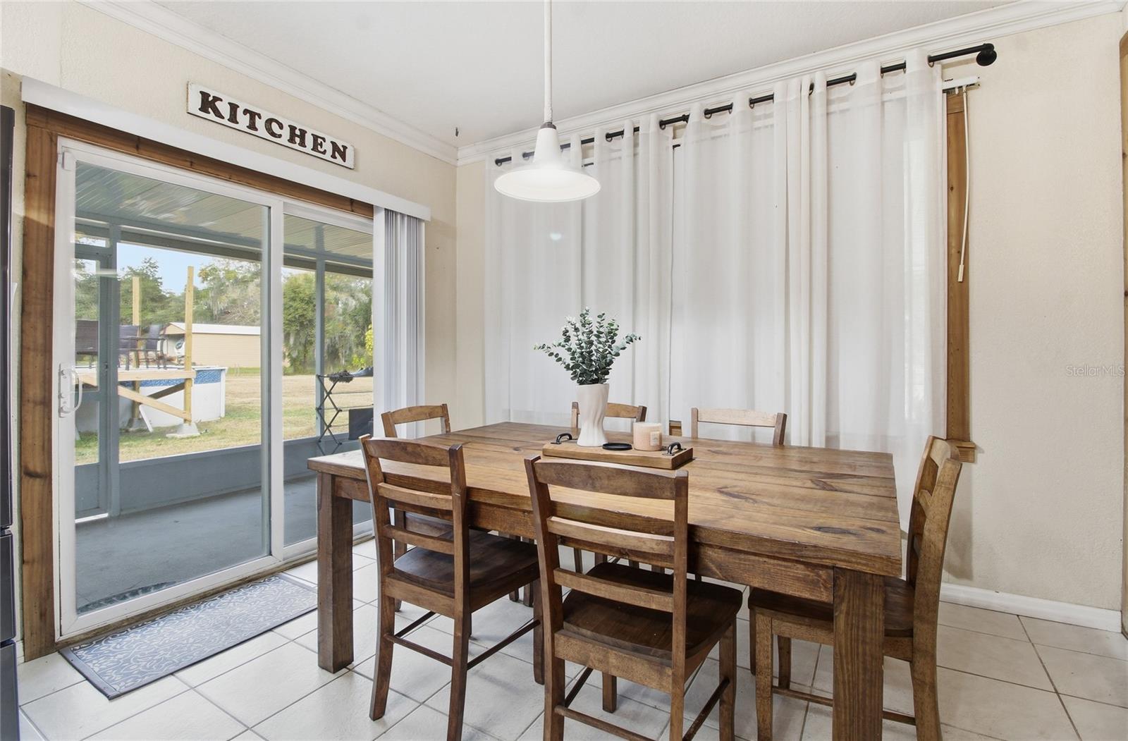 Image 7 of 37 For 4210 Mossy Oak Drive