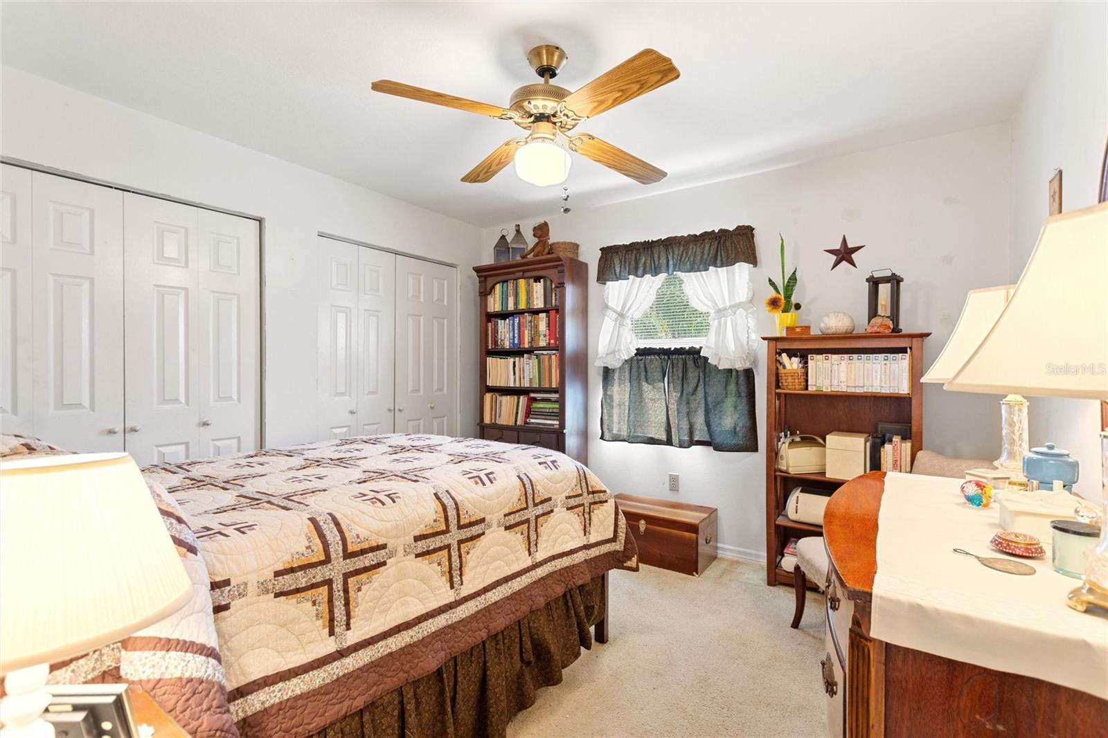 Image 22 of 84 For 2041 Allamanda Drive