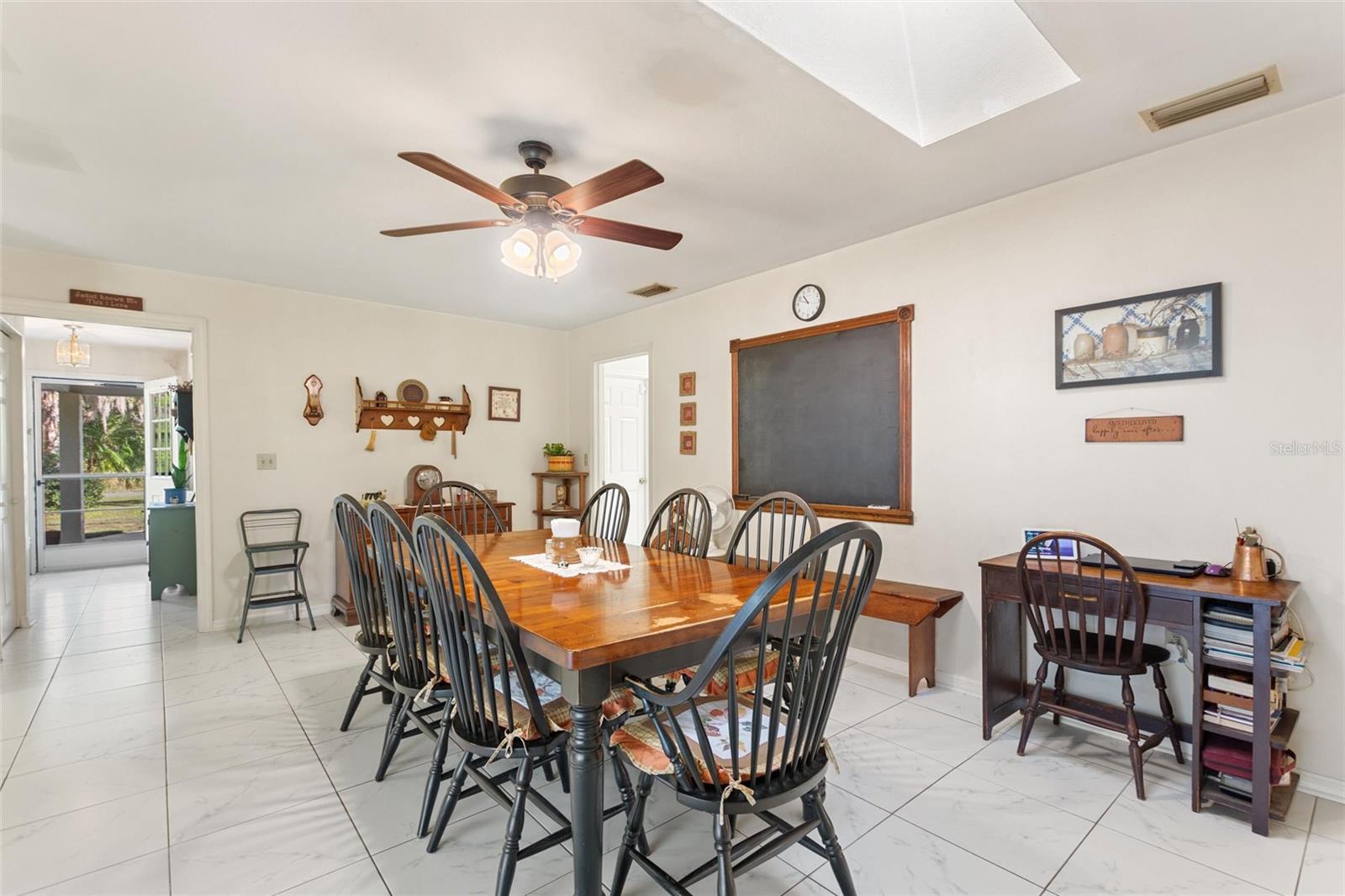 Image 3 of 84 For 2041 Allamanda Drive