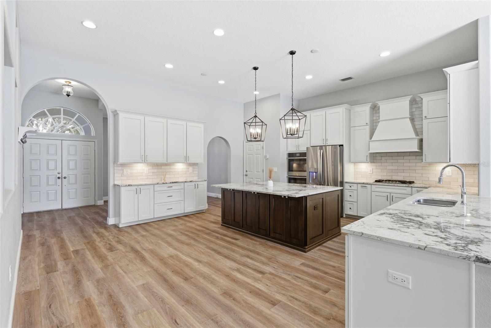 Image 12 of 27 For 19607 Intrigue Way