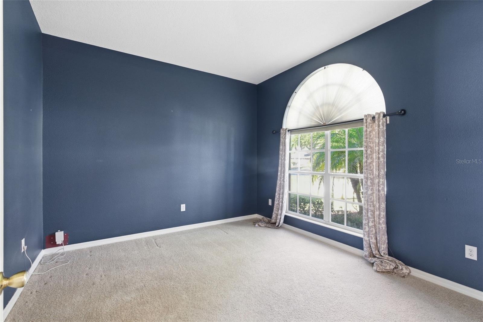 Image 13 of 27 For 19607 Intrigue Way