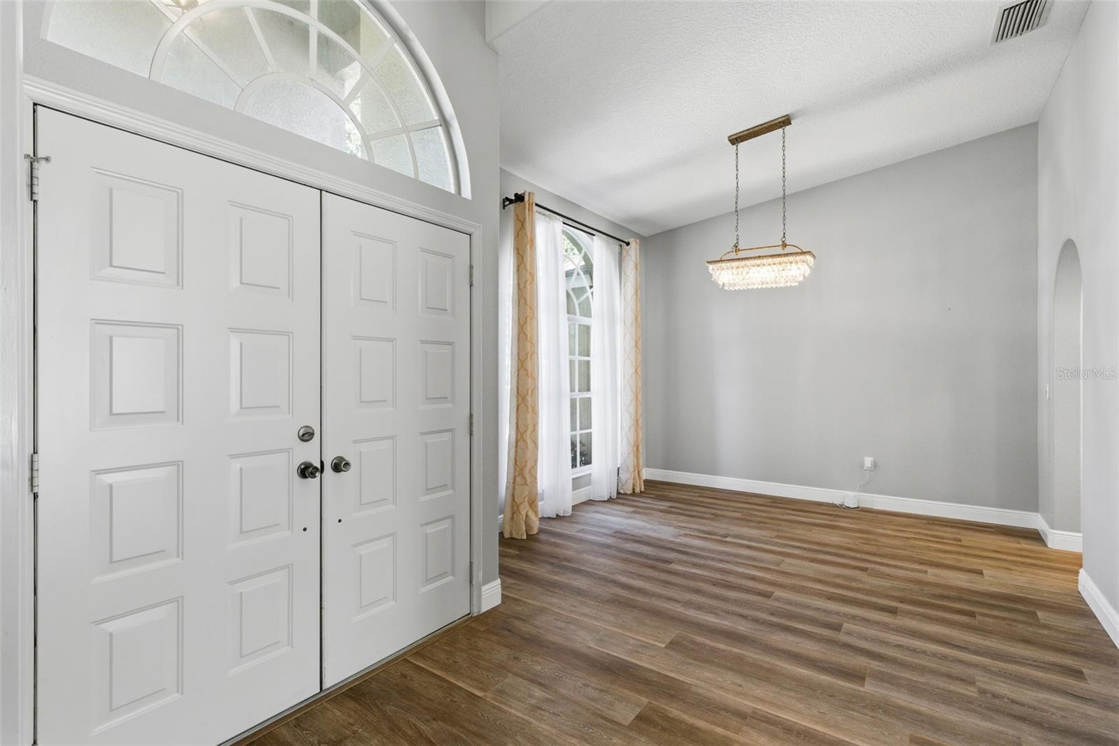 Image 4 of 27 For 19607 Intrigue Way