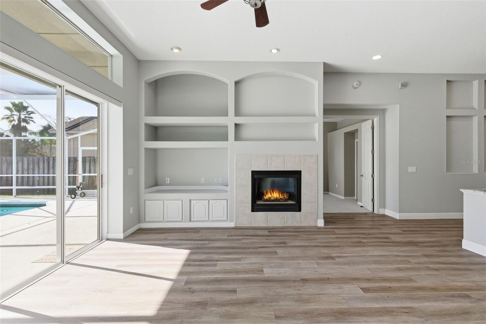 Image 6 of 27 For 19607 Intrigue Way