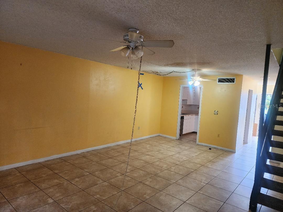 Image 4 of 11 For 1610 58th Avenue S 7