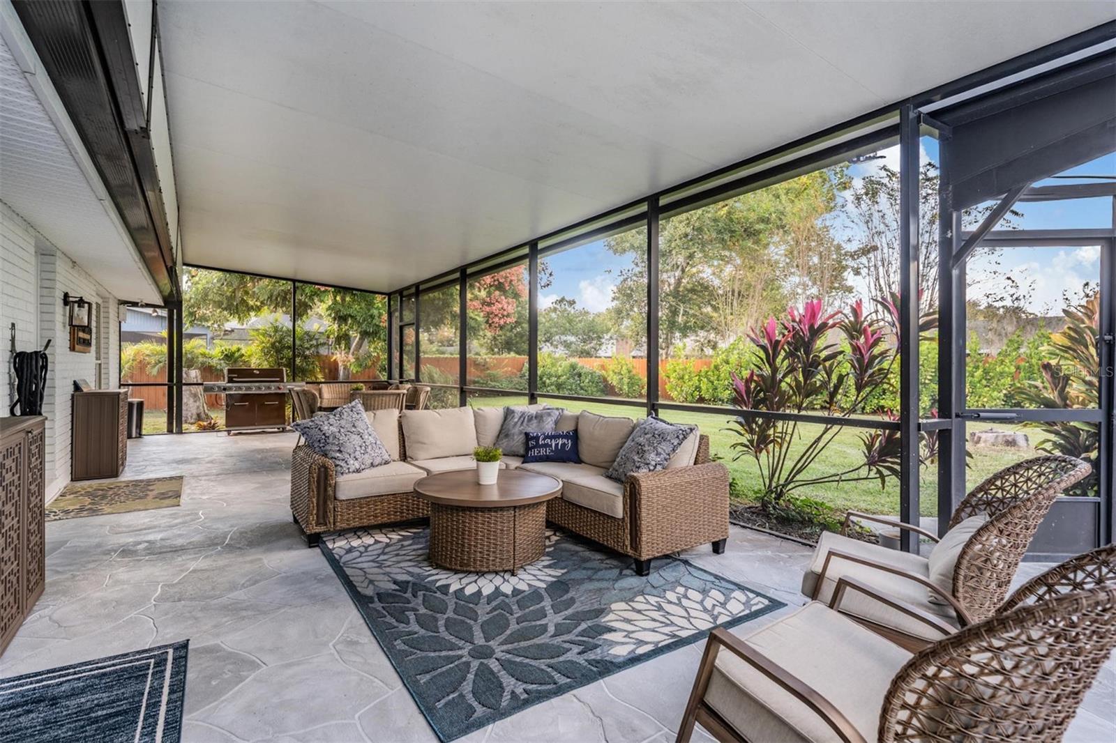 Image 35 of 46 For 2516 Laurelwood Lane