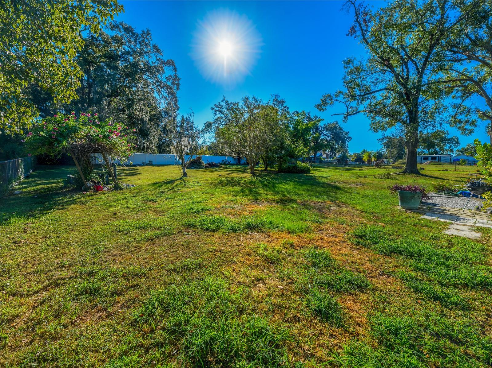 Image 16 of 30 For 5309 Lloyd Street