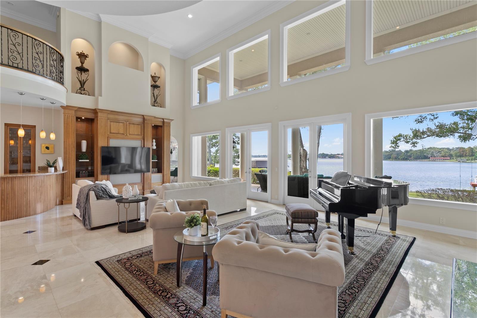 Image 14 of 79 For 11710 Armenia Avenue