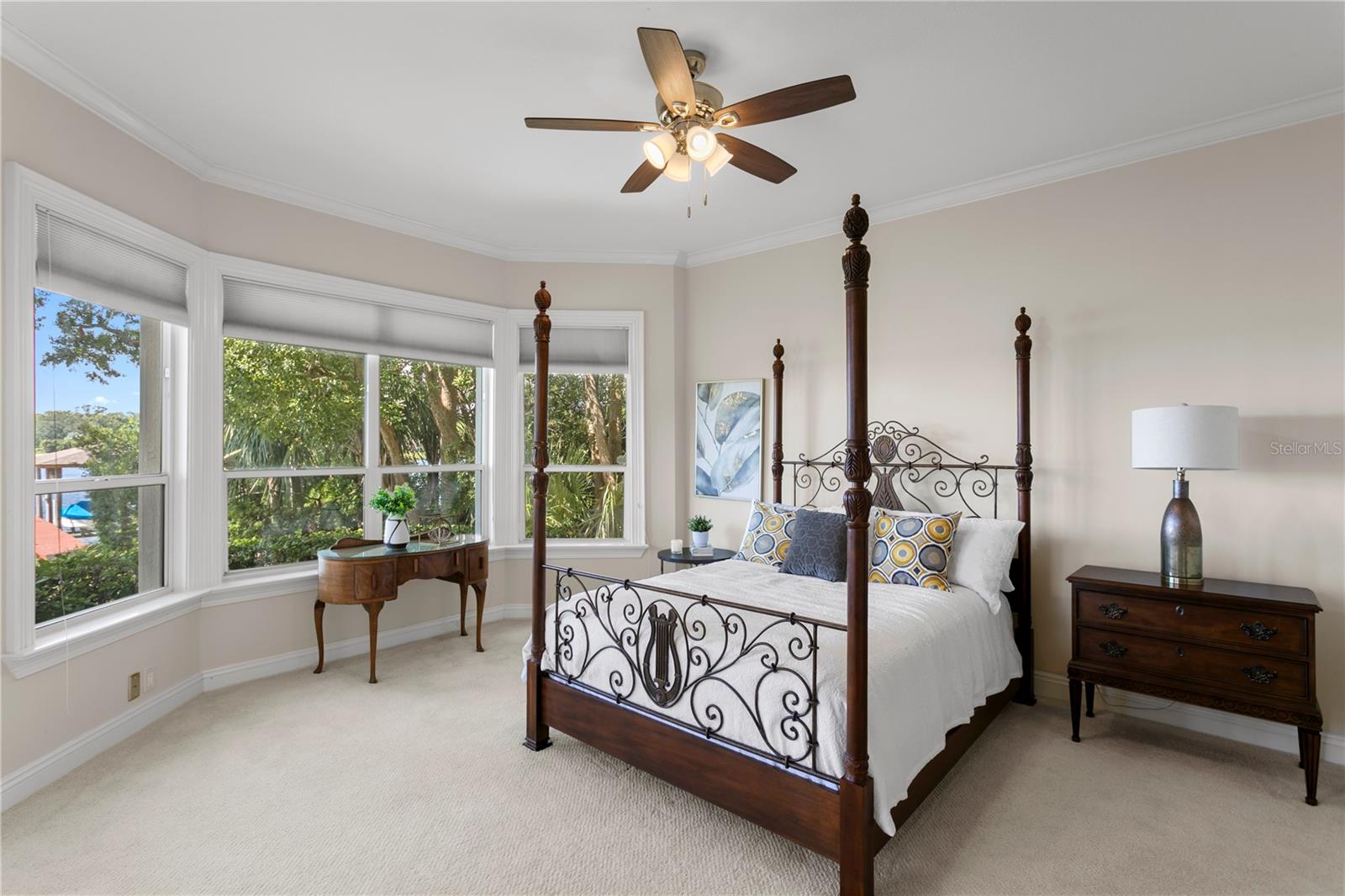 Image 33 of 79 For 11710 Armenia Avenue