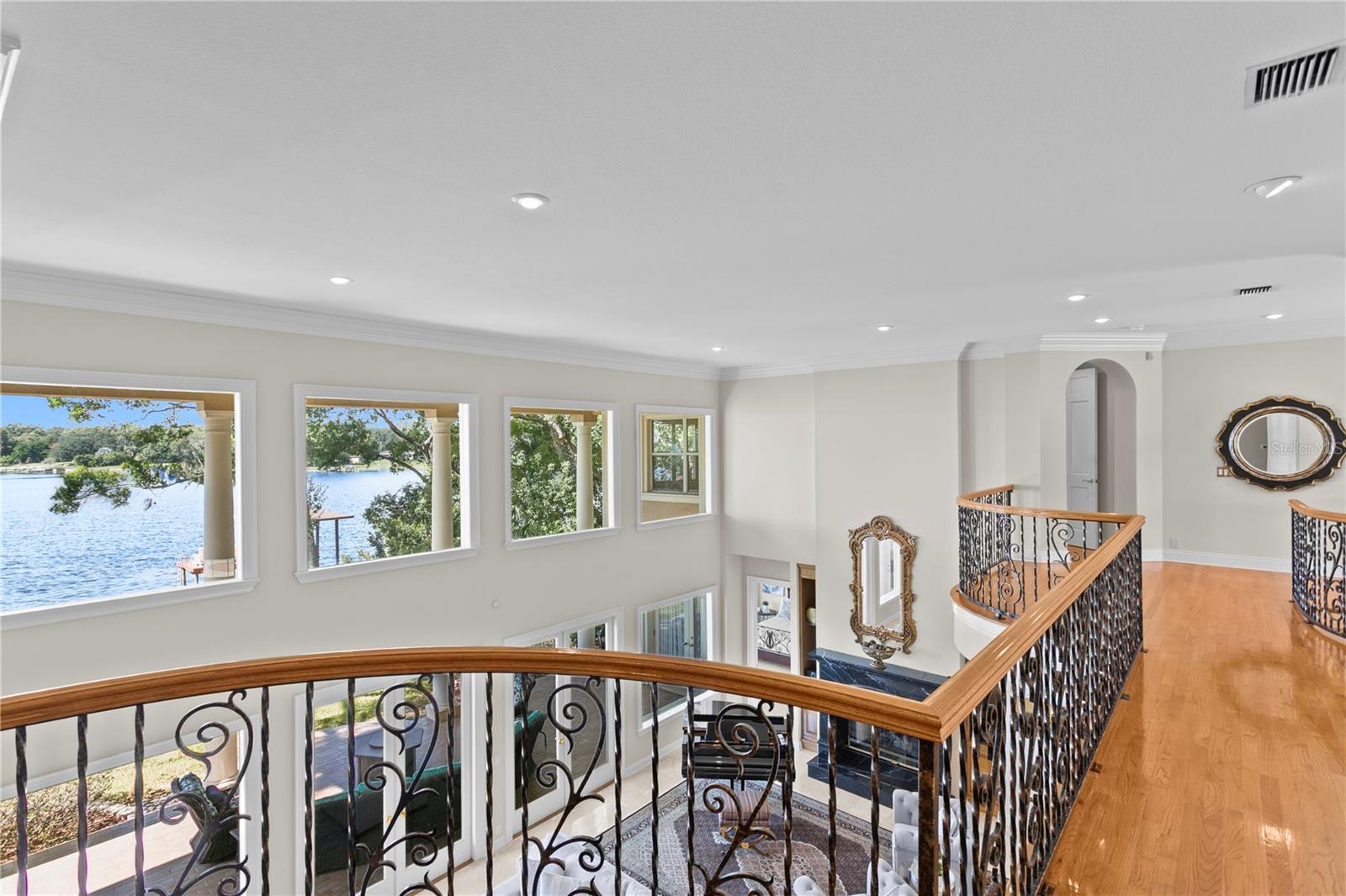 Image 39 of 79 For 11710 Armenia Avenue