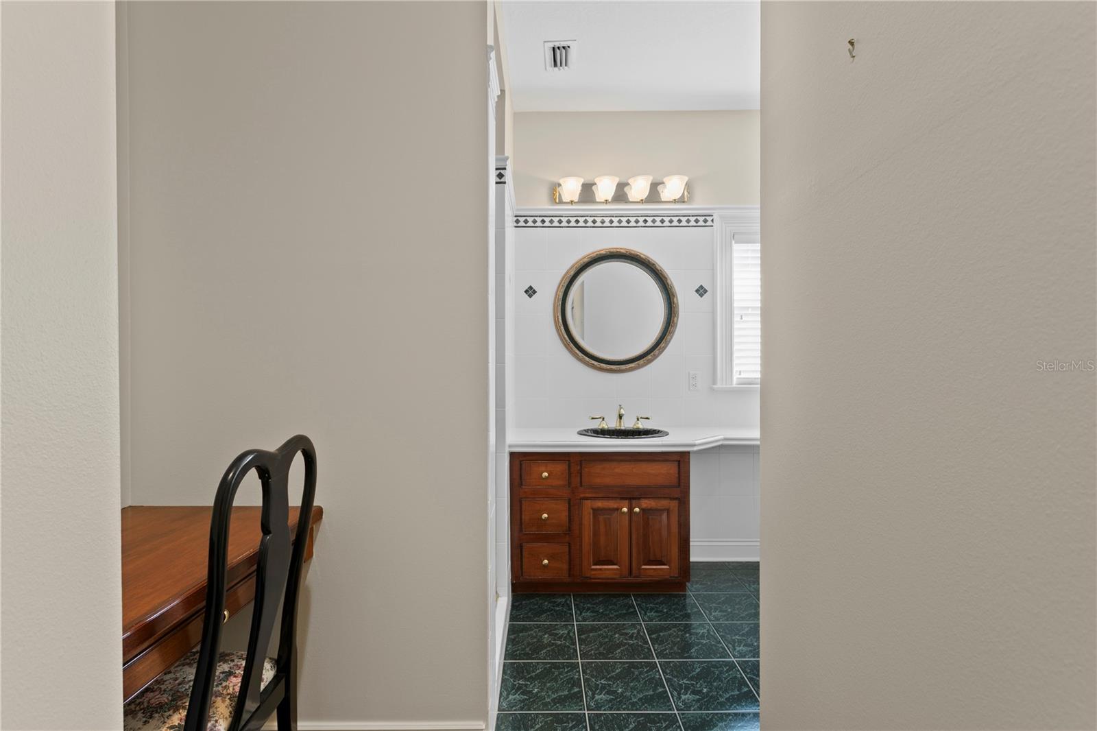 Image 51 of 79 For 11710 Armenia Avenue