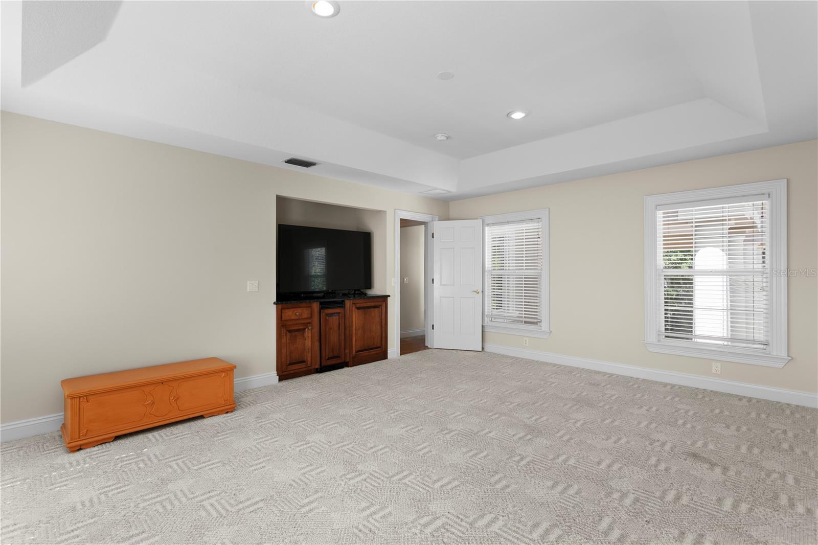 Image 58 of 79 For 11710 Armenia Avenue