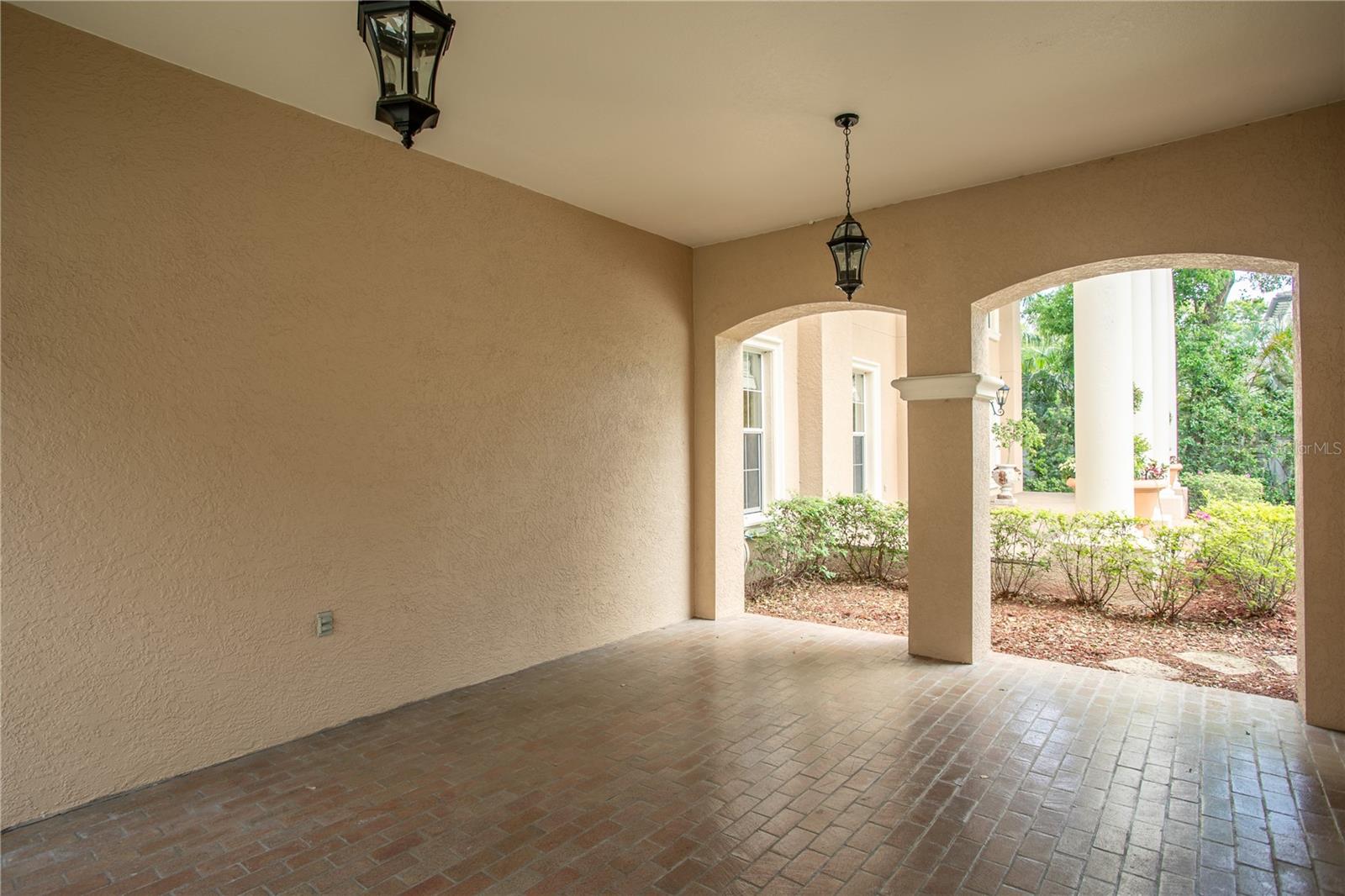 Image 62 of 79 For 11710 Armenia Avenue