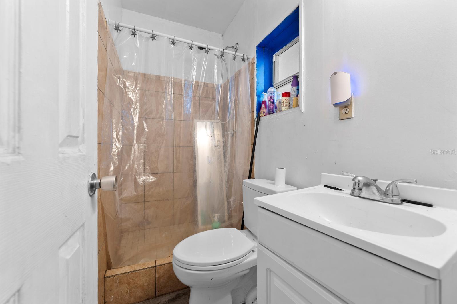 Image 11 of 22 For 4700 Mineola Street