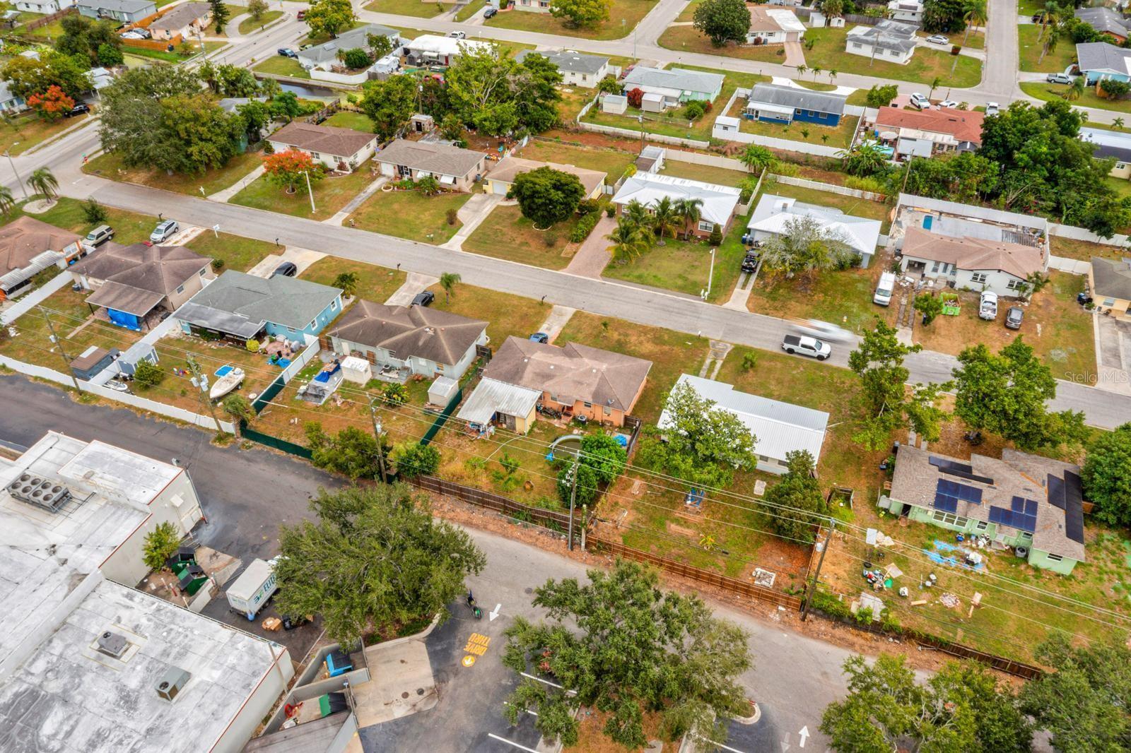 Image 21 of 22 For 4700 Mineola Street