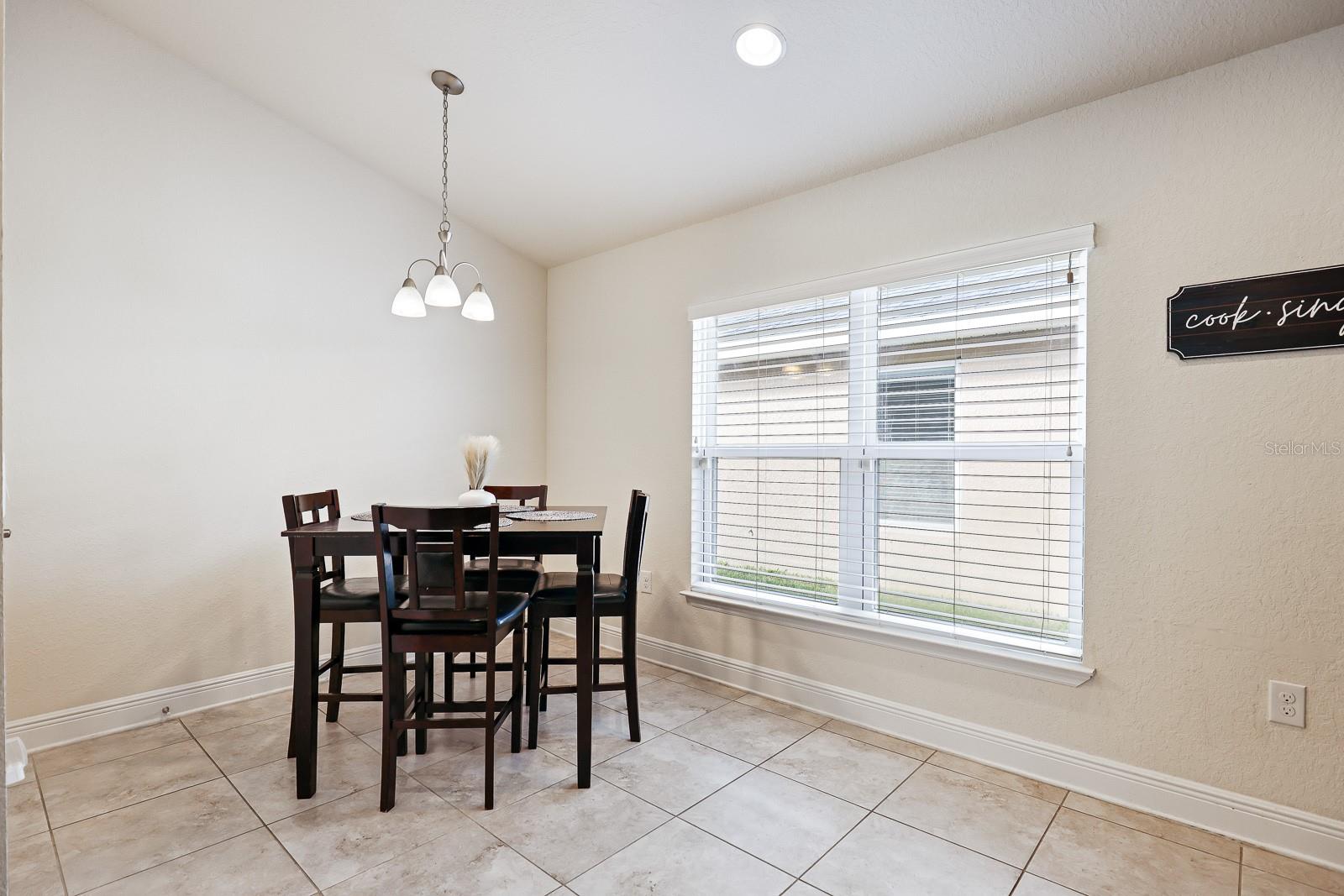 Image 7 of 41 For 14510 Haddon Mist Drive