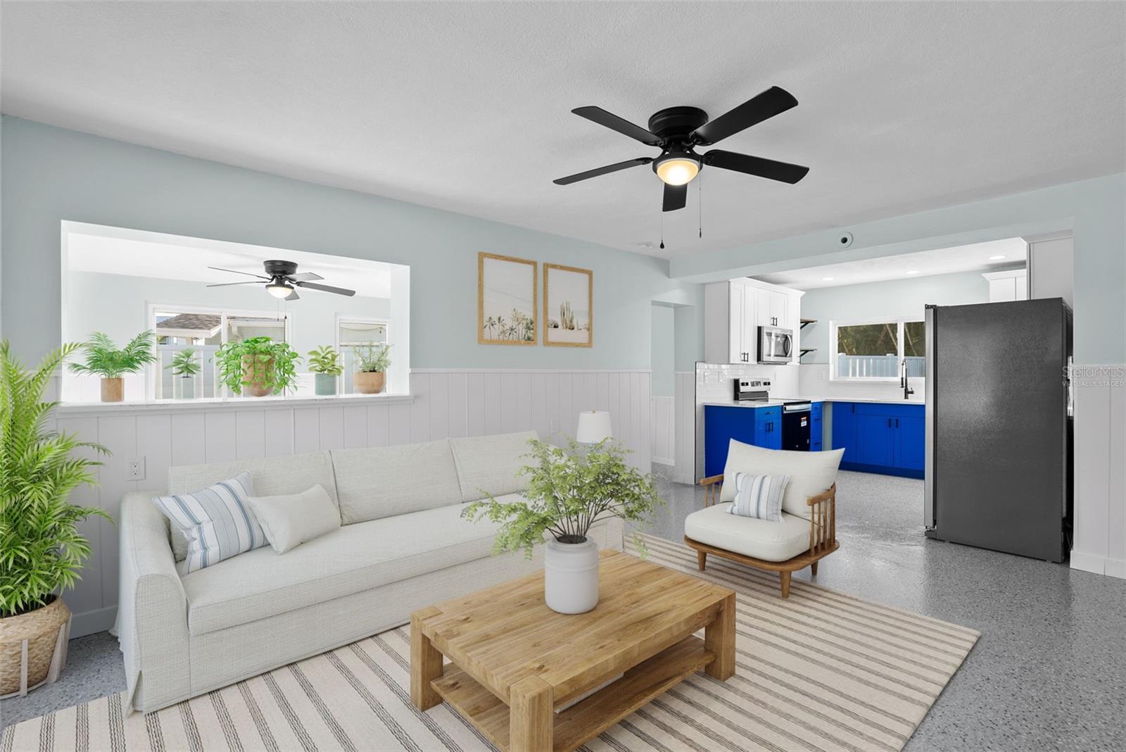 Image 11 of 44 For 675 182nd Avenue E