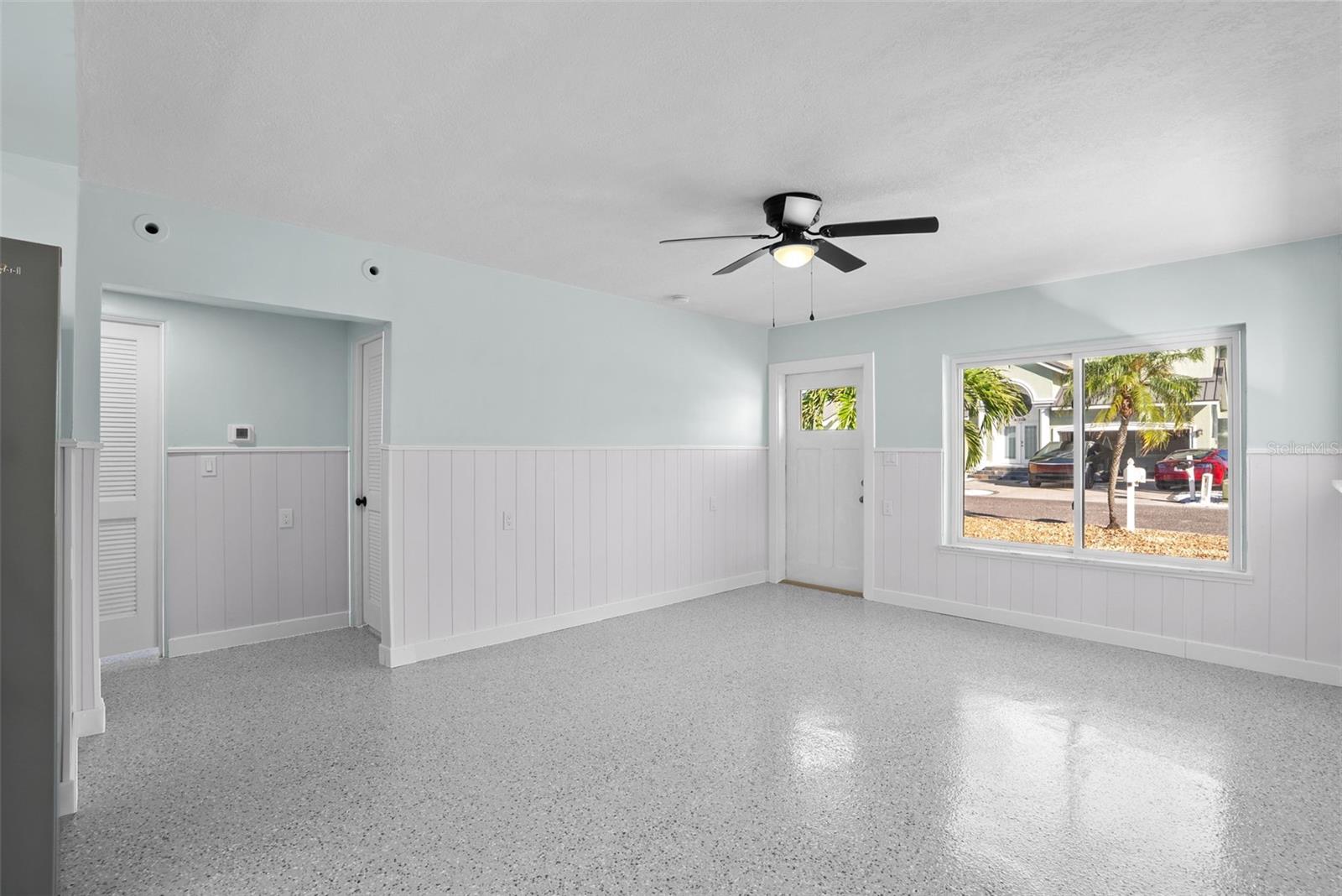 Image 17 of 44 For 675 182nd Avenue E