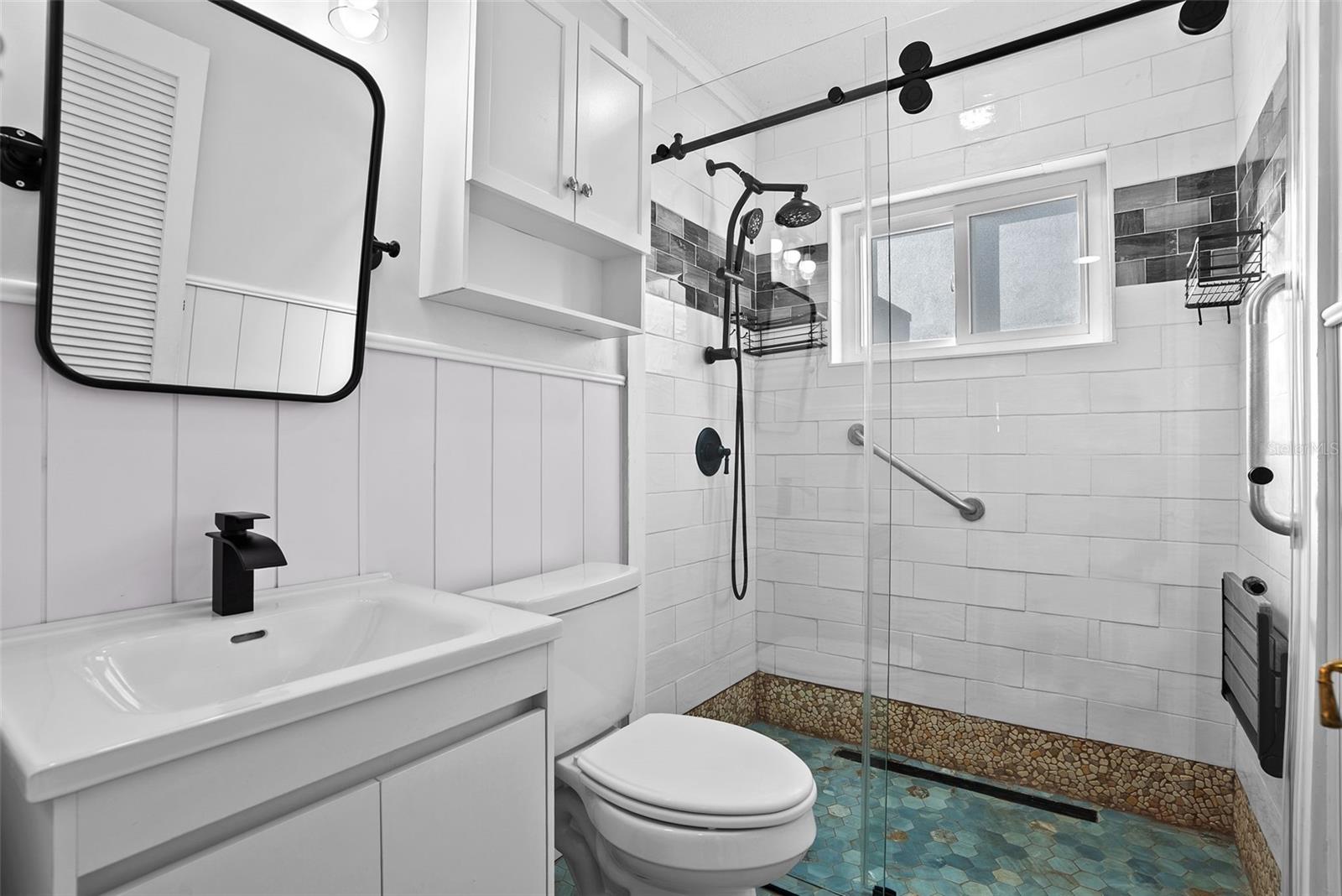 Image 26 of 44 For 675 182nd Avenue E