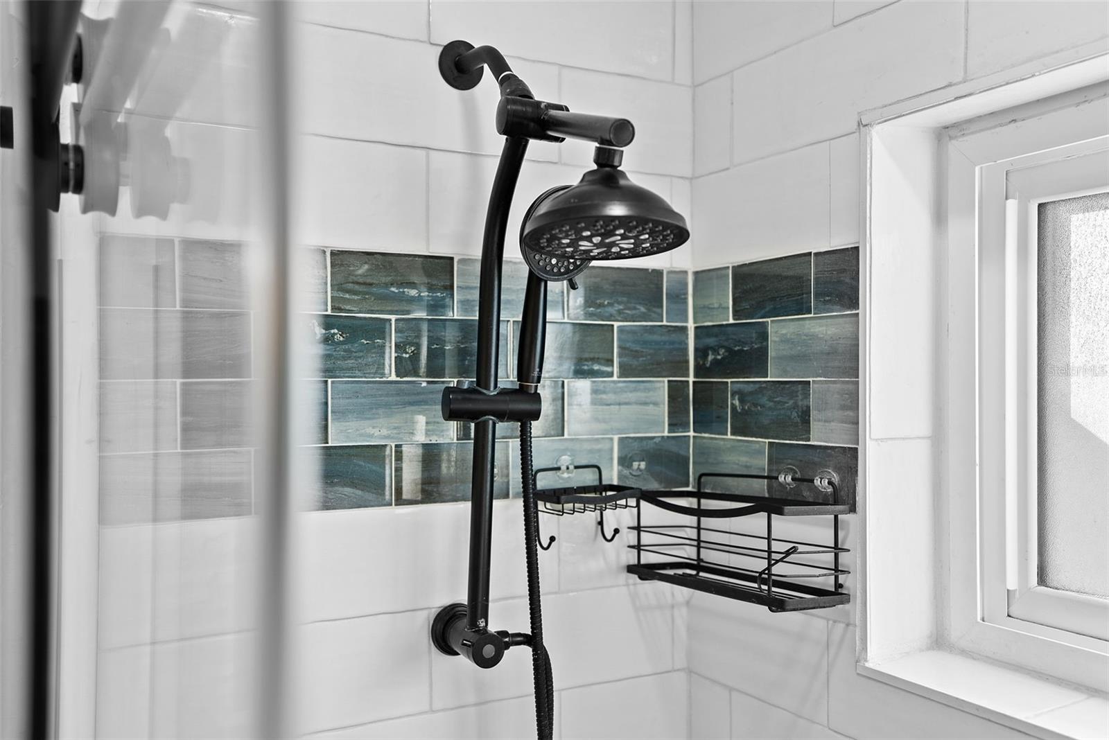 Image 27 of 44 For 675 182nd Avenue E