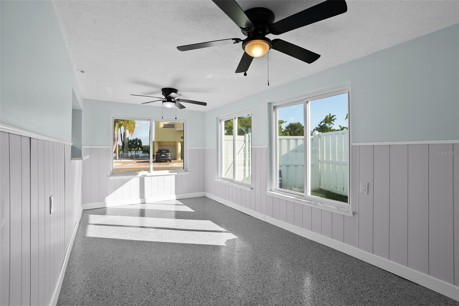 Image 29 of 44 For 675 182nd Avenue E