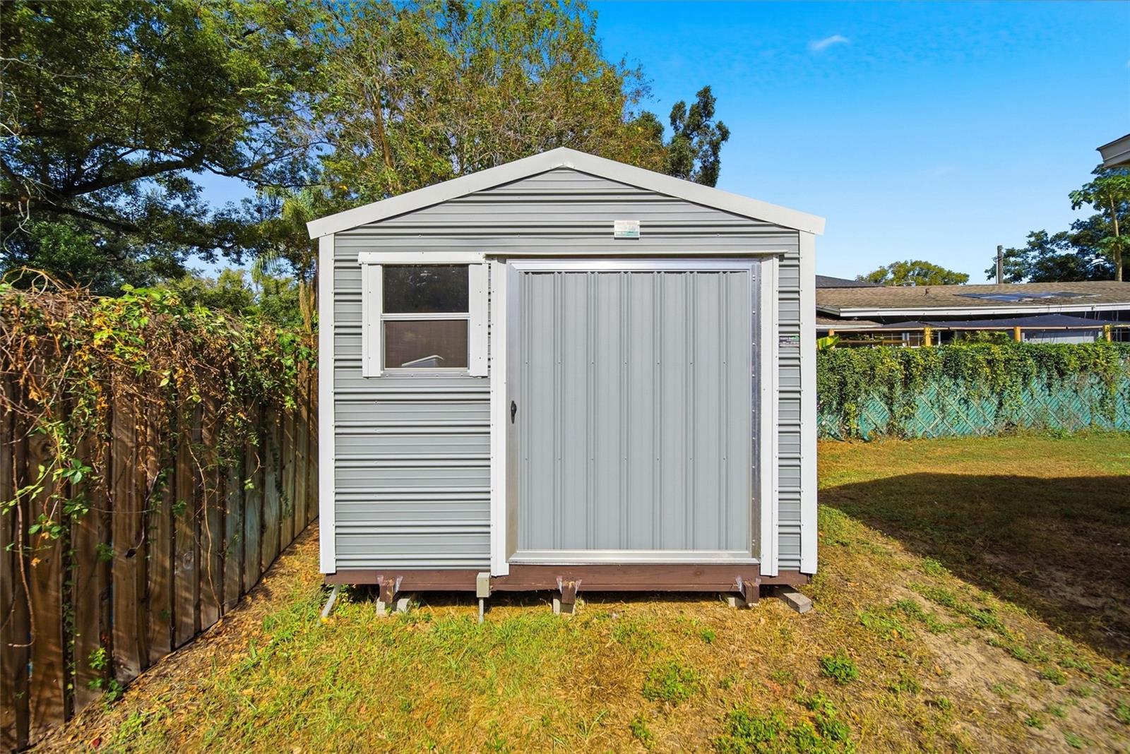 Image 26 of 29 For 7102 9th Street