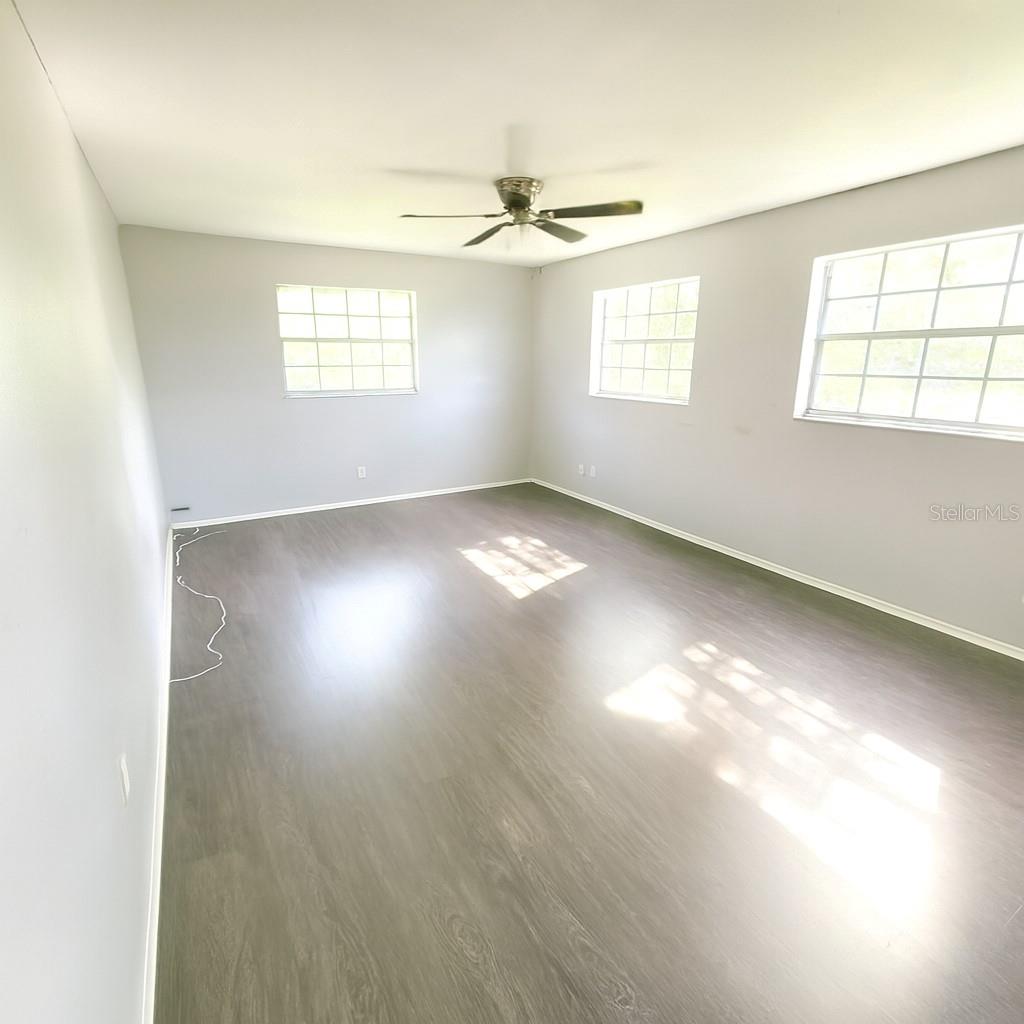 Image 6 of 14 For 200 Country Club Dr  1302