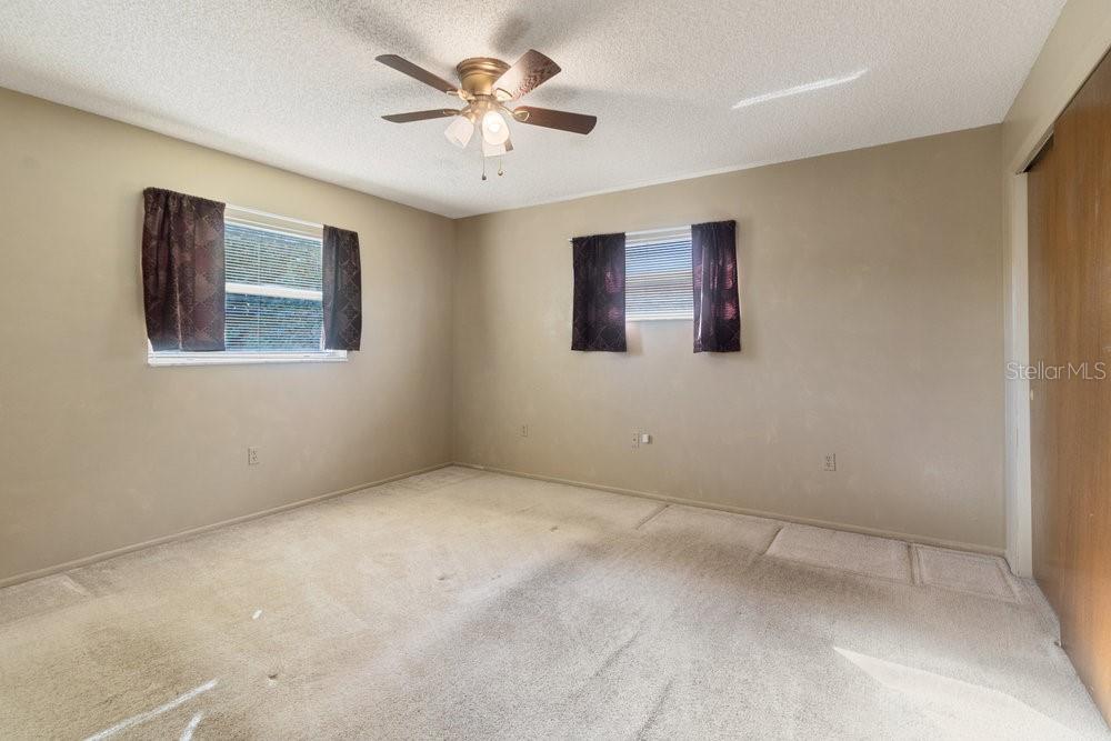 Image 16 of 21 For 11436 Fox Run