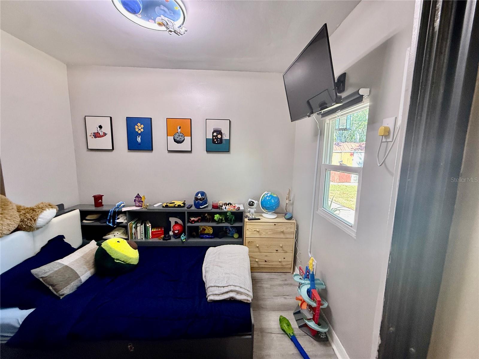 Image 33 of 50 For 1406 Sandalwood Drive