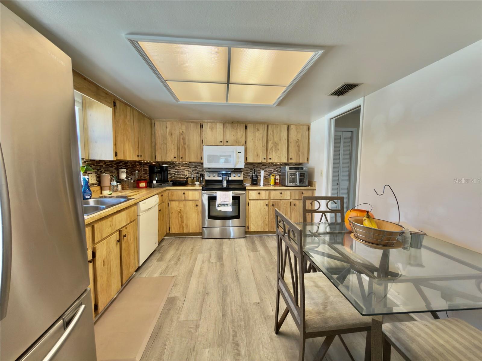 Image 39 of 50 For 1406 Sandalwood Drive